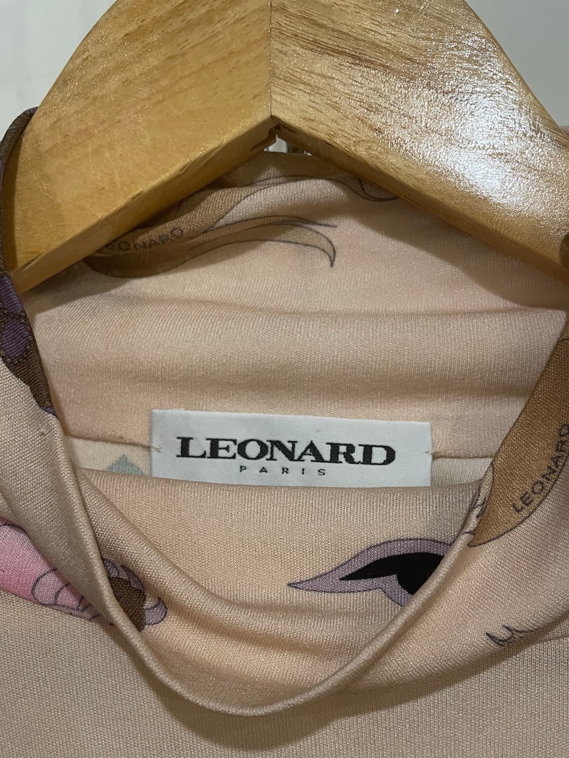 leonard 레오나드 살구색 오리엔탈 탑 상품이미지6