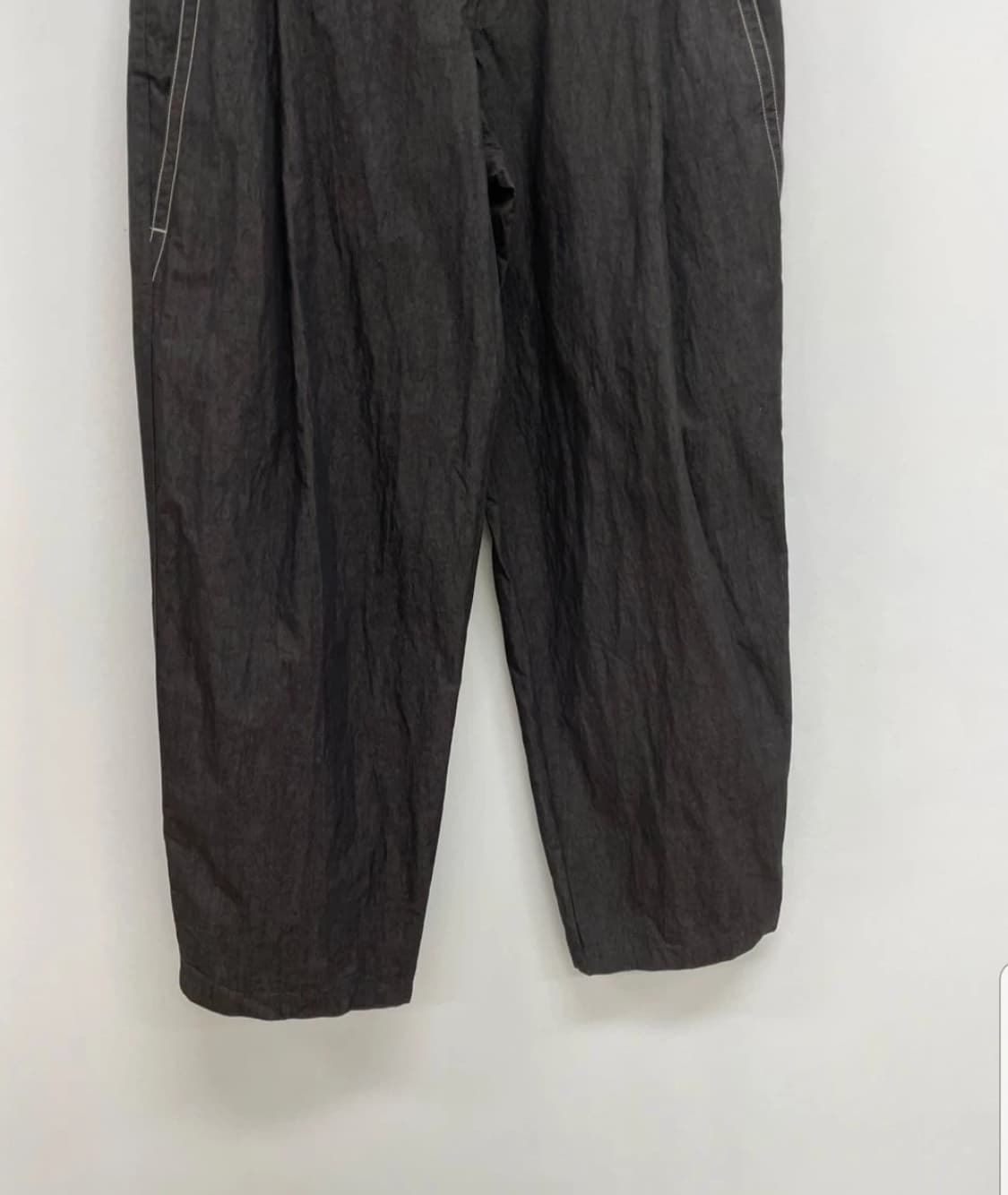 [판매] 비냘리스(Vignalis) 스티치 포인트 와이드 팬츠 (차콜) 상품이미지3