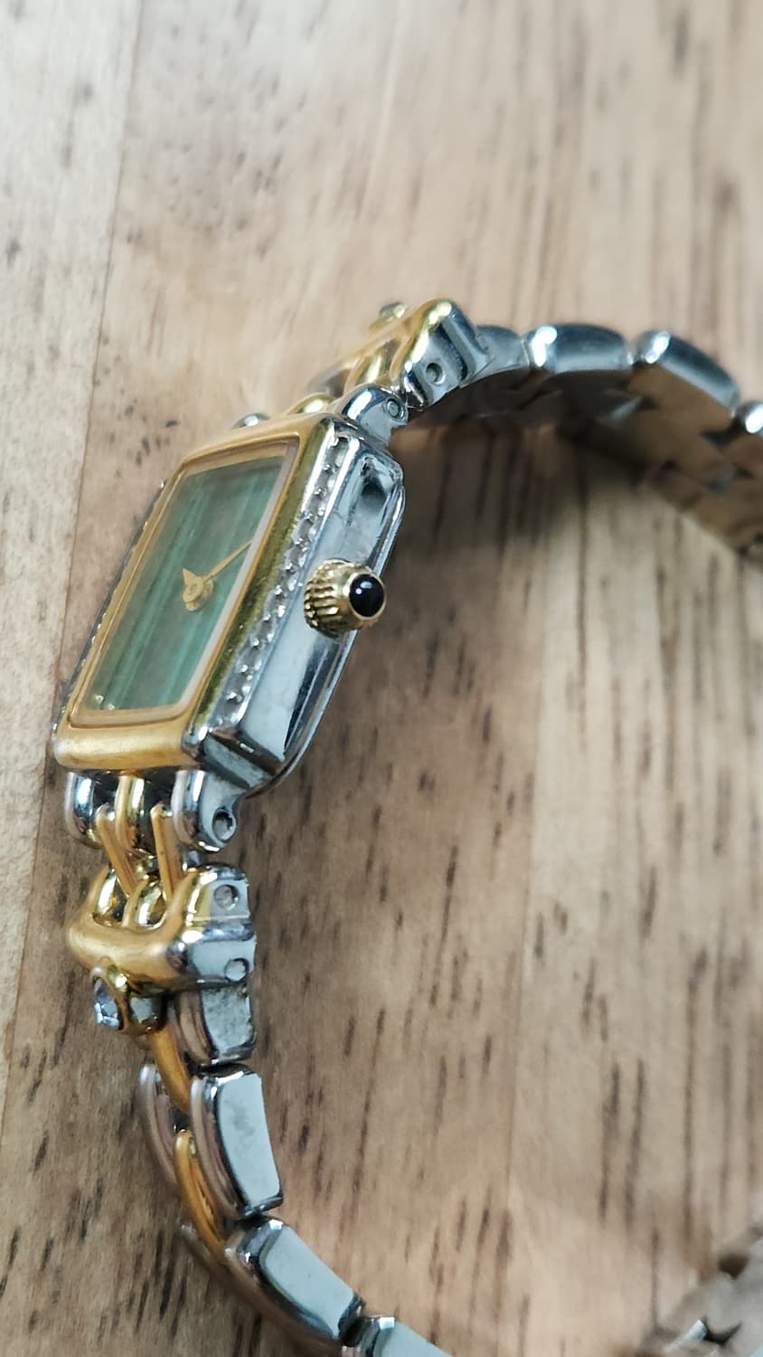 # 홍콩메이드 빈티지 여성 명품 골드콤비 시계 급처 상품이미지8