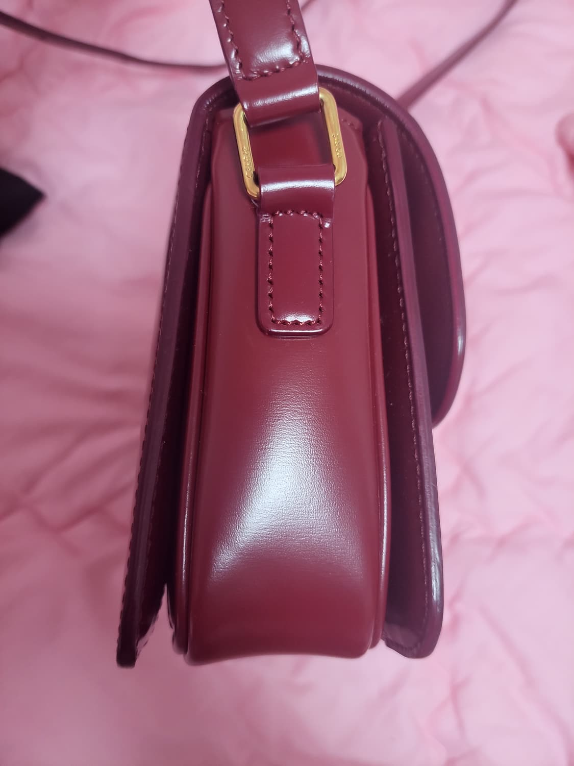 정품)급처상태좋음!셀린느 트리옹프오페 틴 블랙핑크리사연예인가방크로스숄더백 상품이미지9