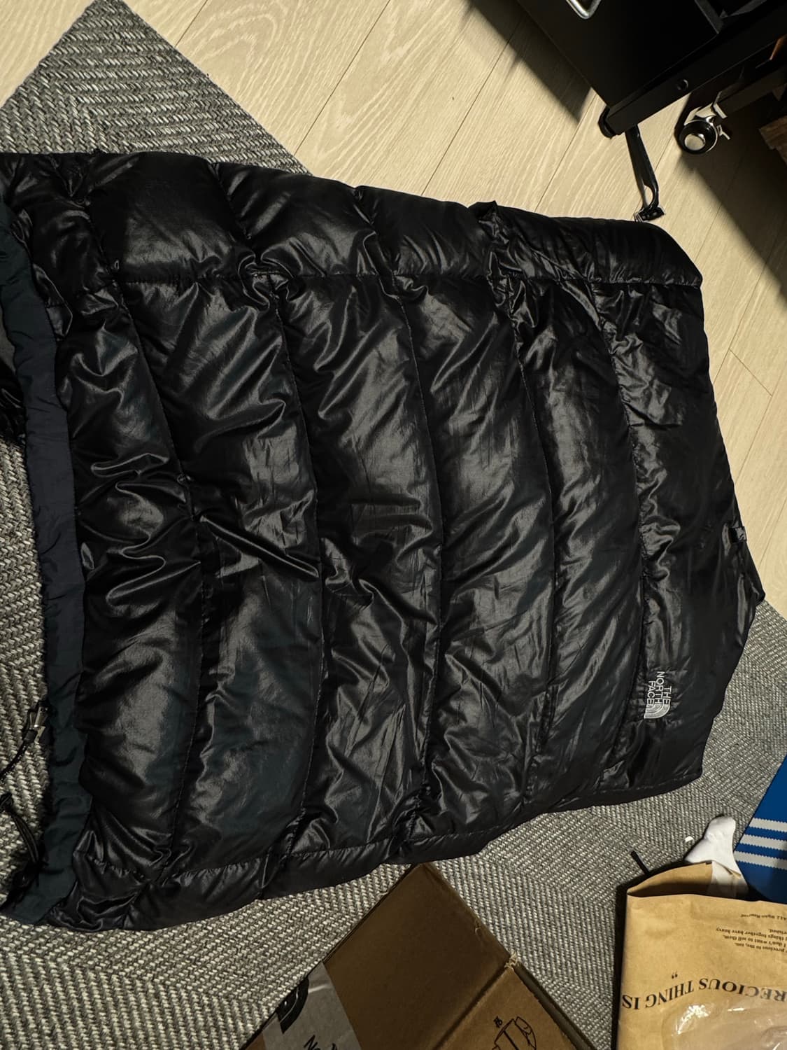 노스페이스 덕다운 105 경량패딩 상품이미지4