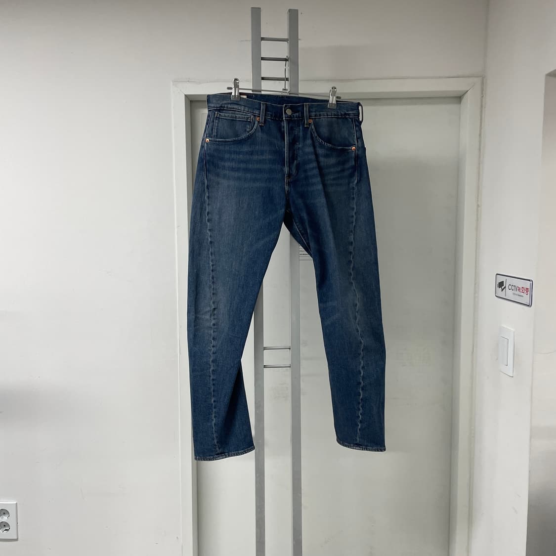 리바이스 502 엔지니어드 데님 팬츠 W30 L30 상품이미지5