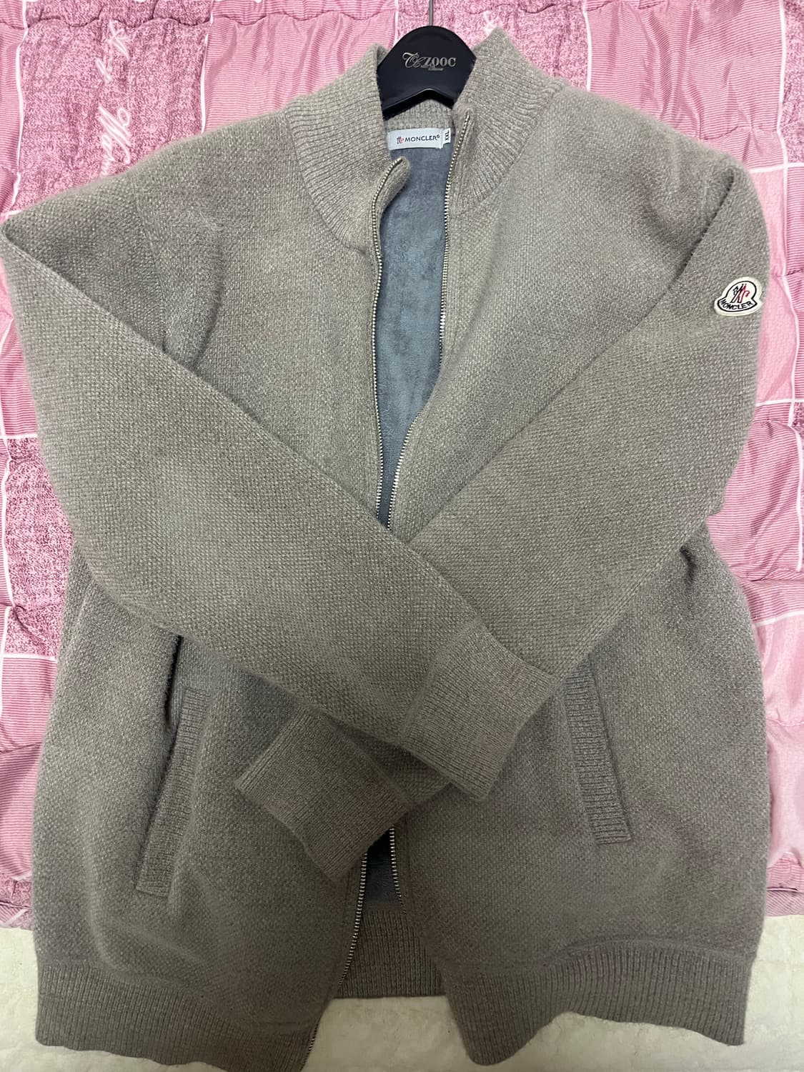 몽클레어 융털 니트집업 2XL 상품이미지1