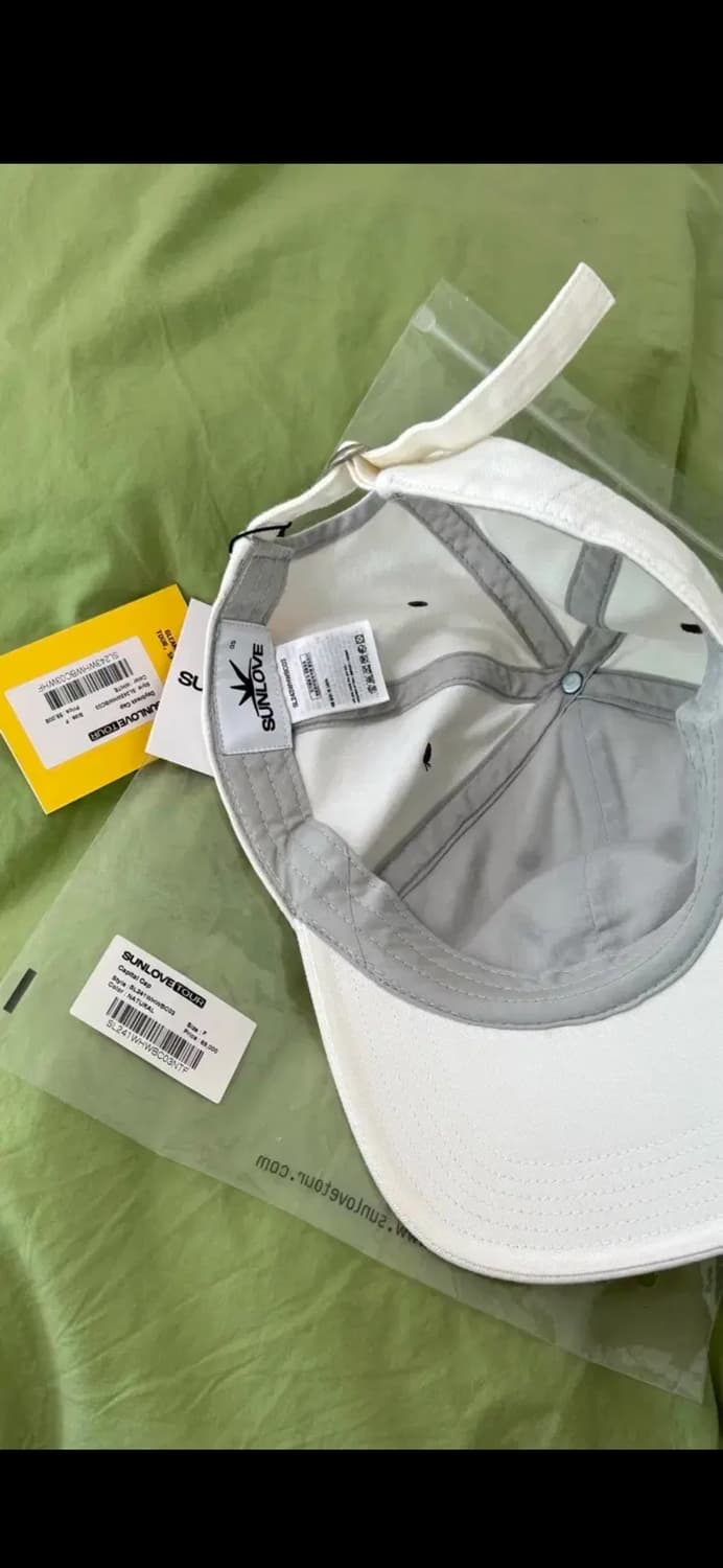 선러브 sunlove 볼캡 (택달린 새상품) 상품이미지3