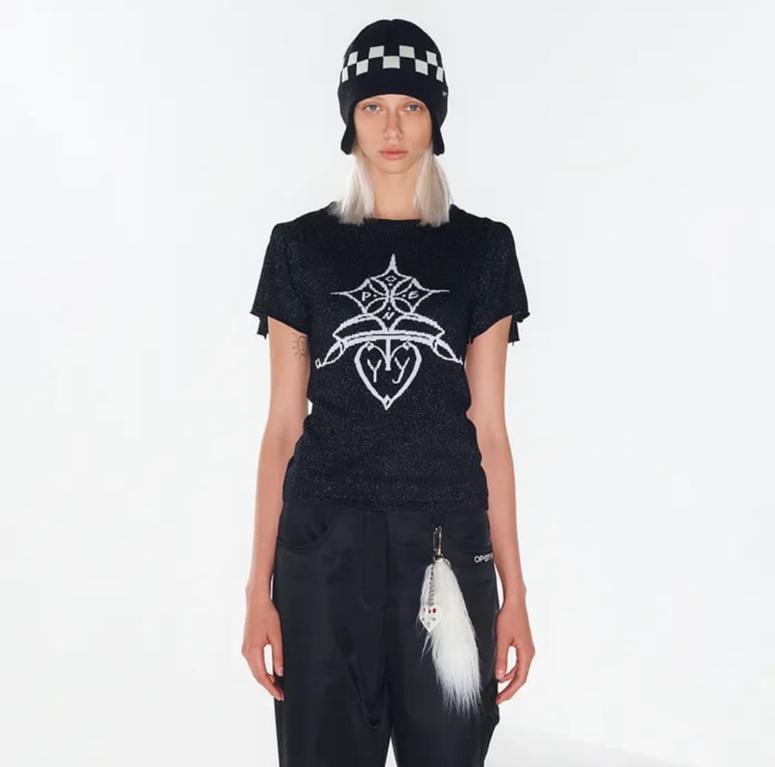 오픈와이와이 니트탑 SLIT SHOULDER KNIT TOP, BLACK 상품이미지1