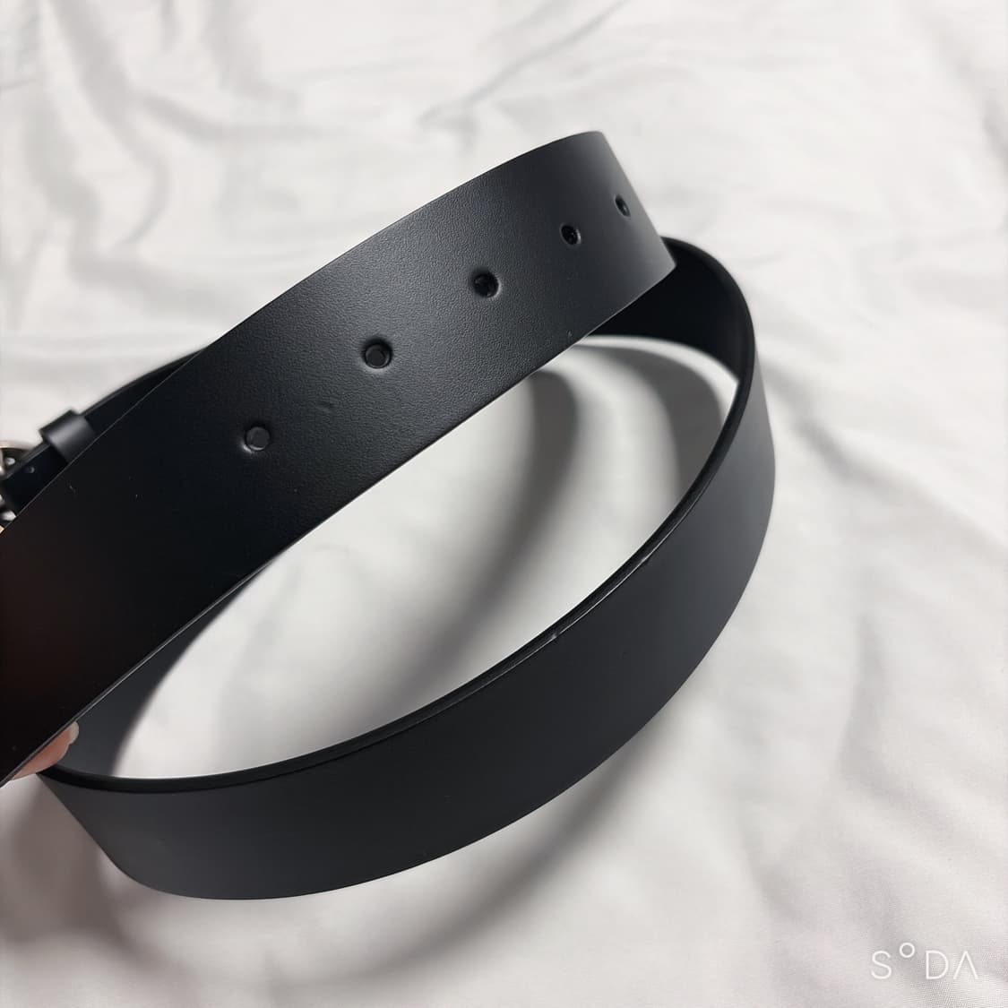 구찌 인터로킹 G 블랙 벨트 은장 105cm 상품이미지7