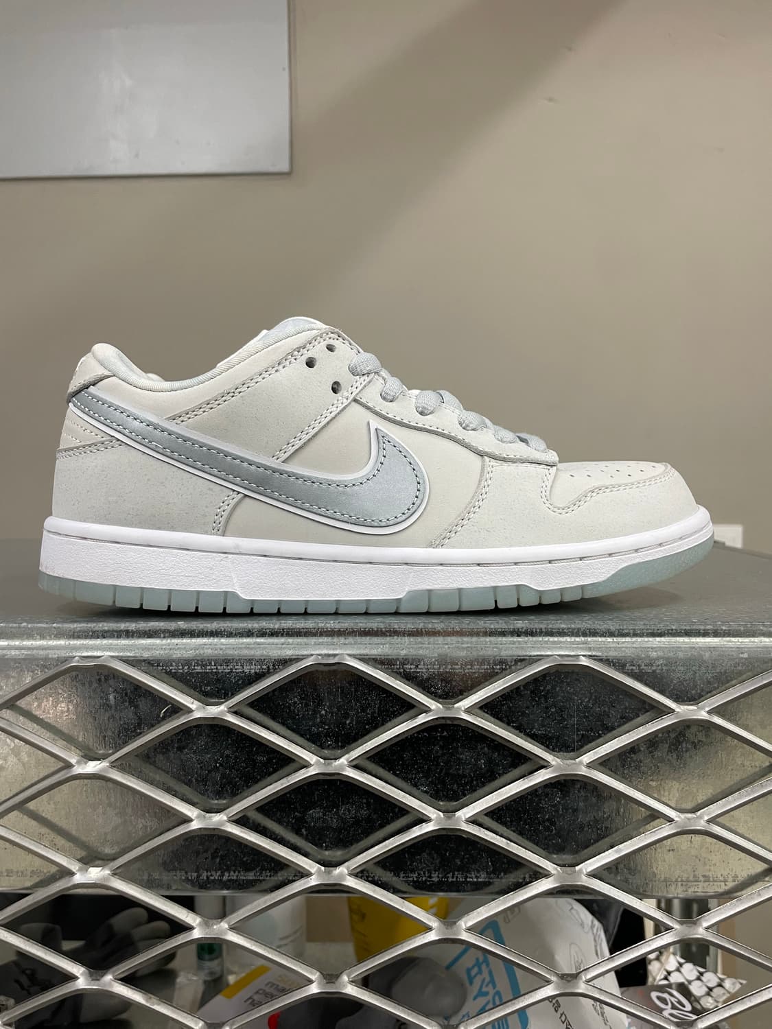 나이키 SB 덩크 로우 화이트 랍스타 250 (gr-4134) 상품이미지4