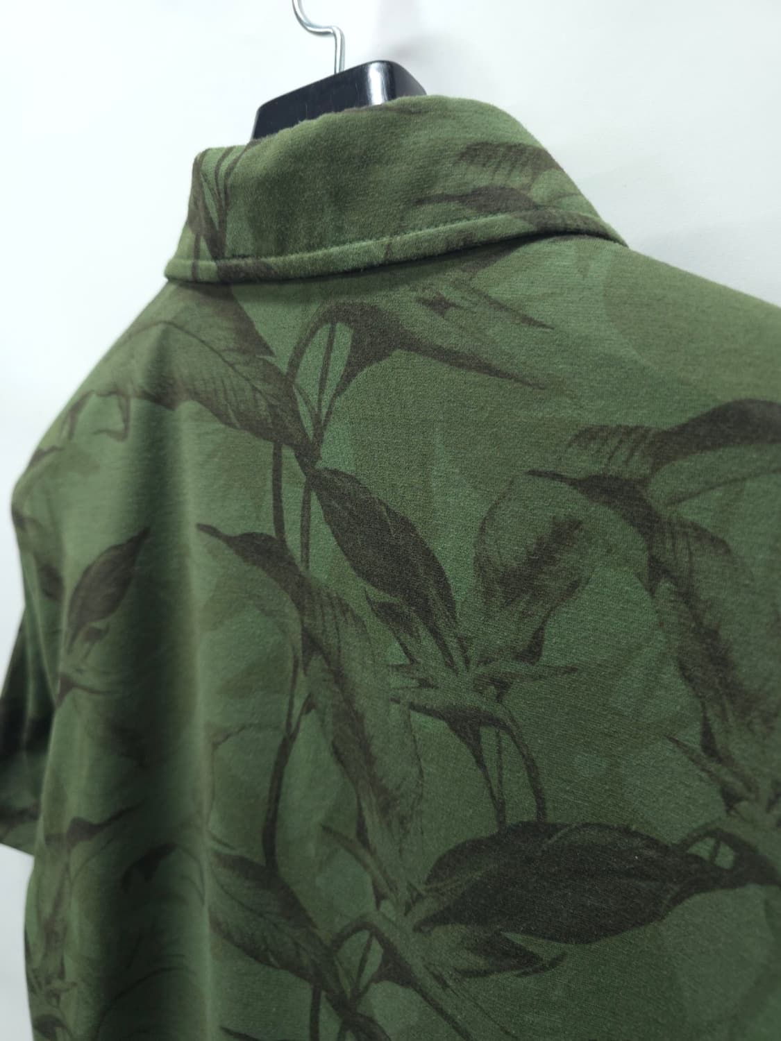 닥스 남성 카키 리프 패턴 하와이안 반팔 카라티(95) 상품이미지9