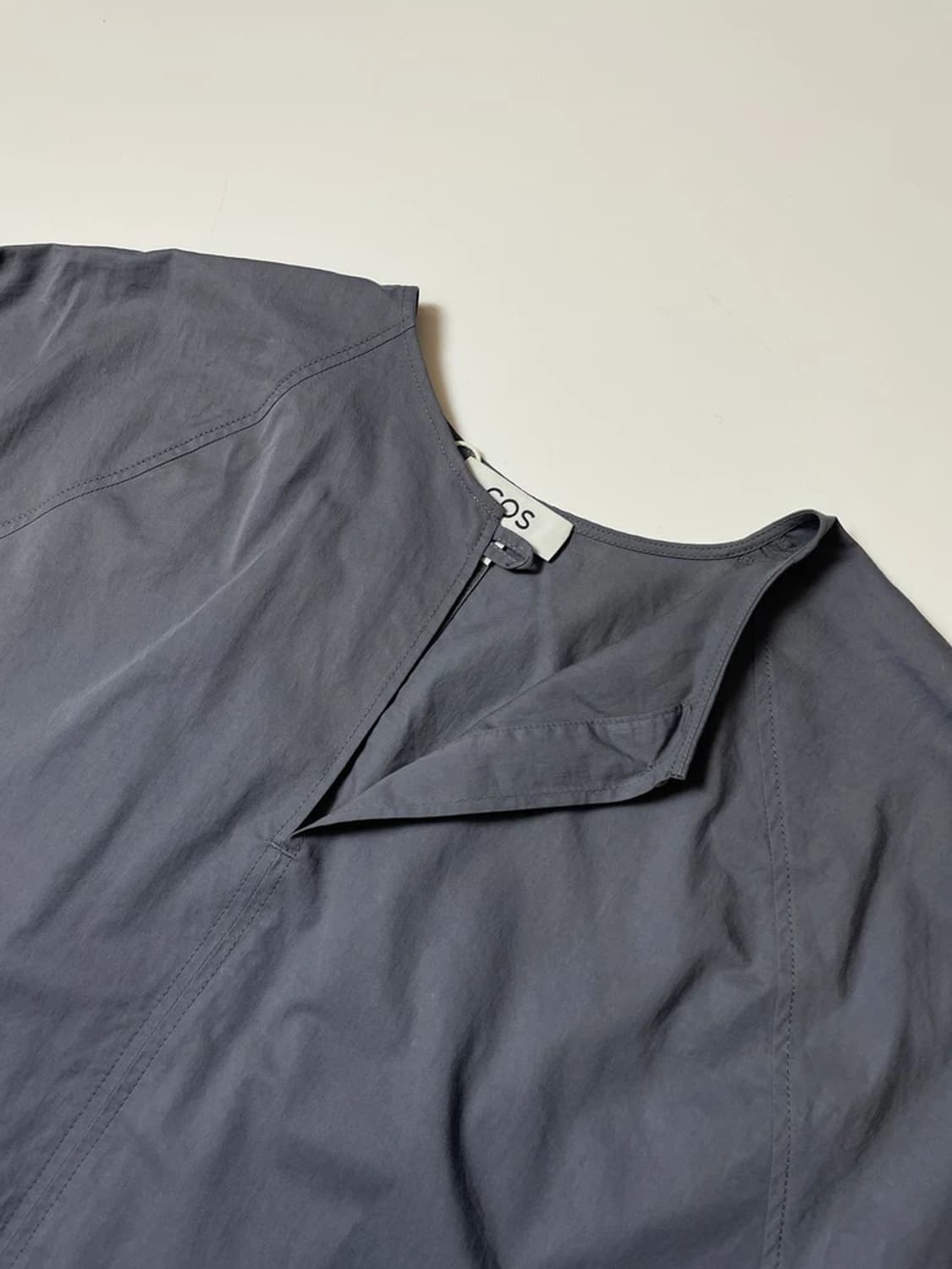 코스 엘라스틱 배트윙 슬리브 블라우스 PN9454 상품이미지3