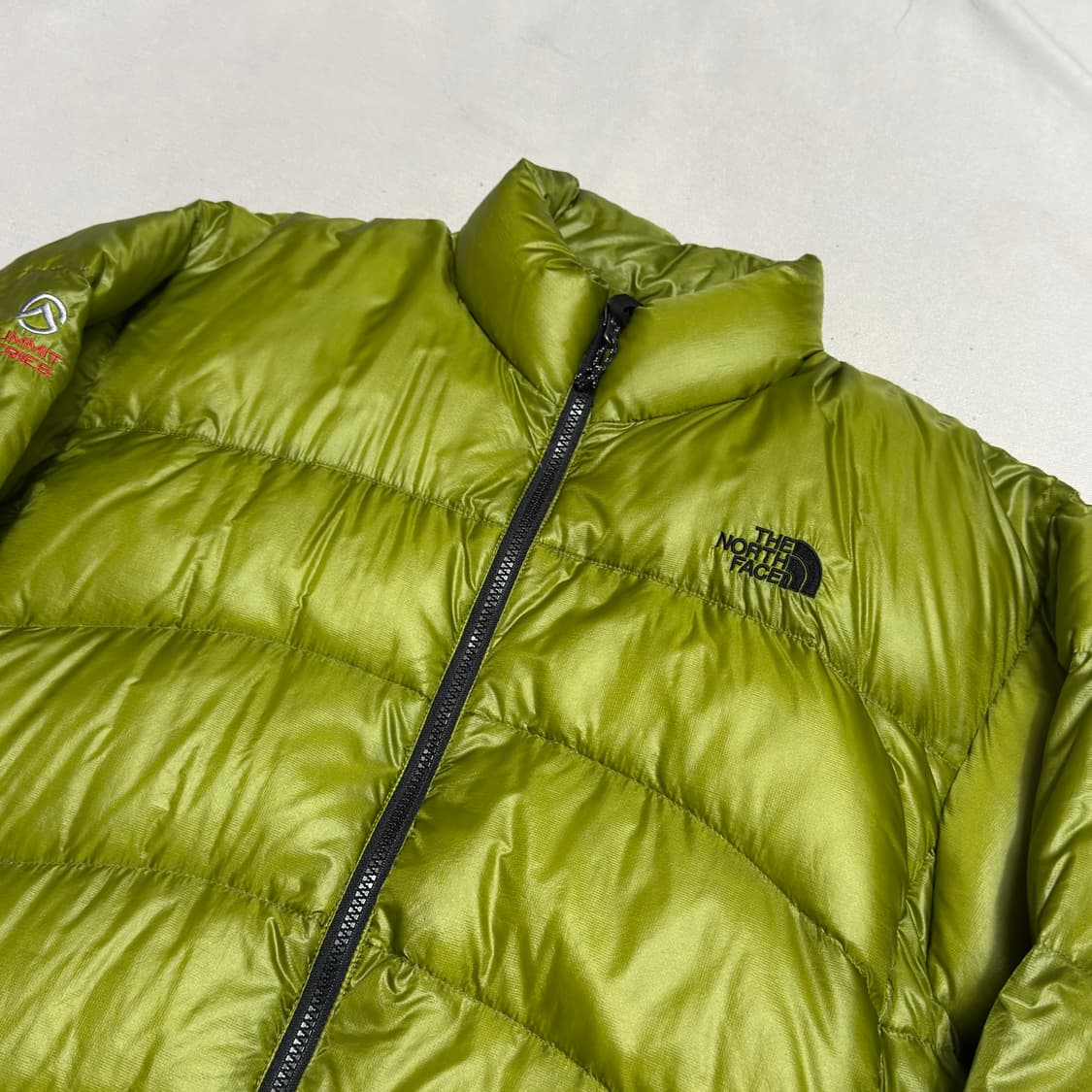 100 노스페이스 써밋 아콘카구아 다운 패딩 상품이미지1