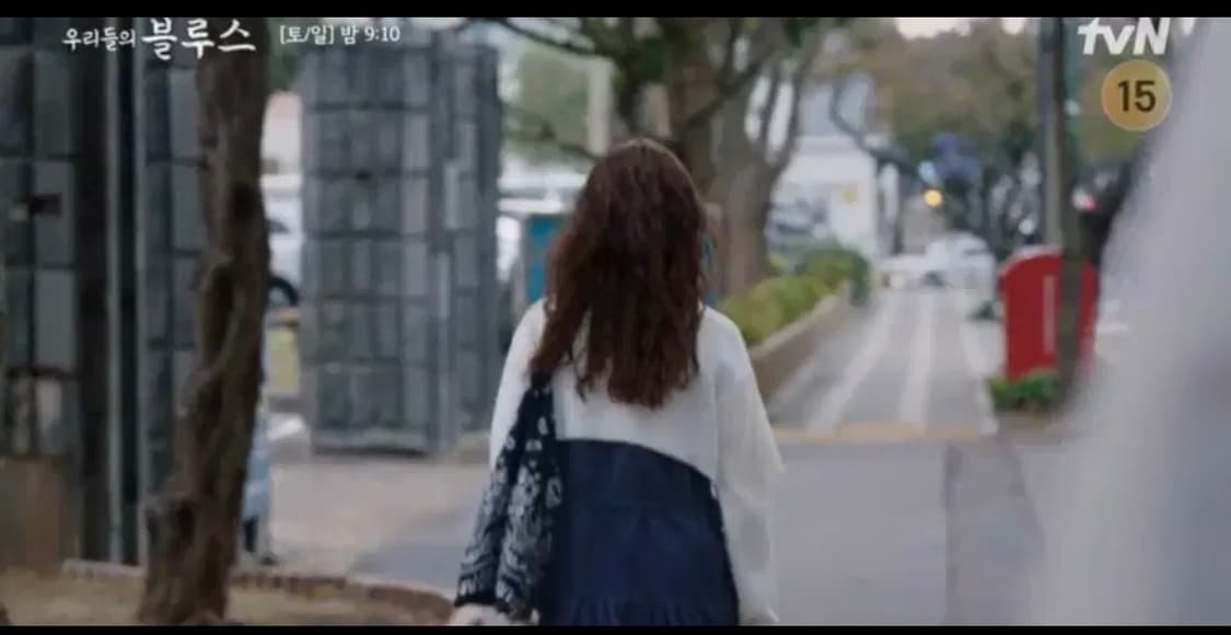 (새상품) 와이낫백 네이비 페이즐리 숄더백 상품이미지5