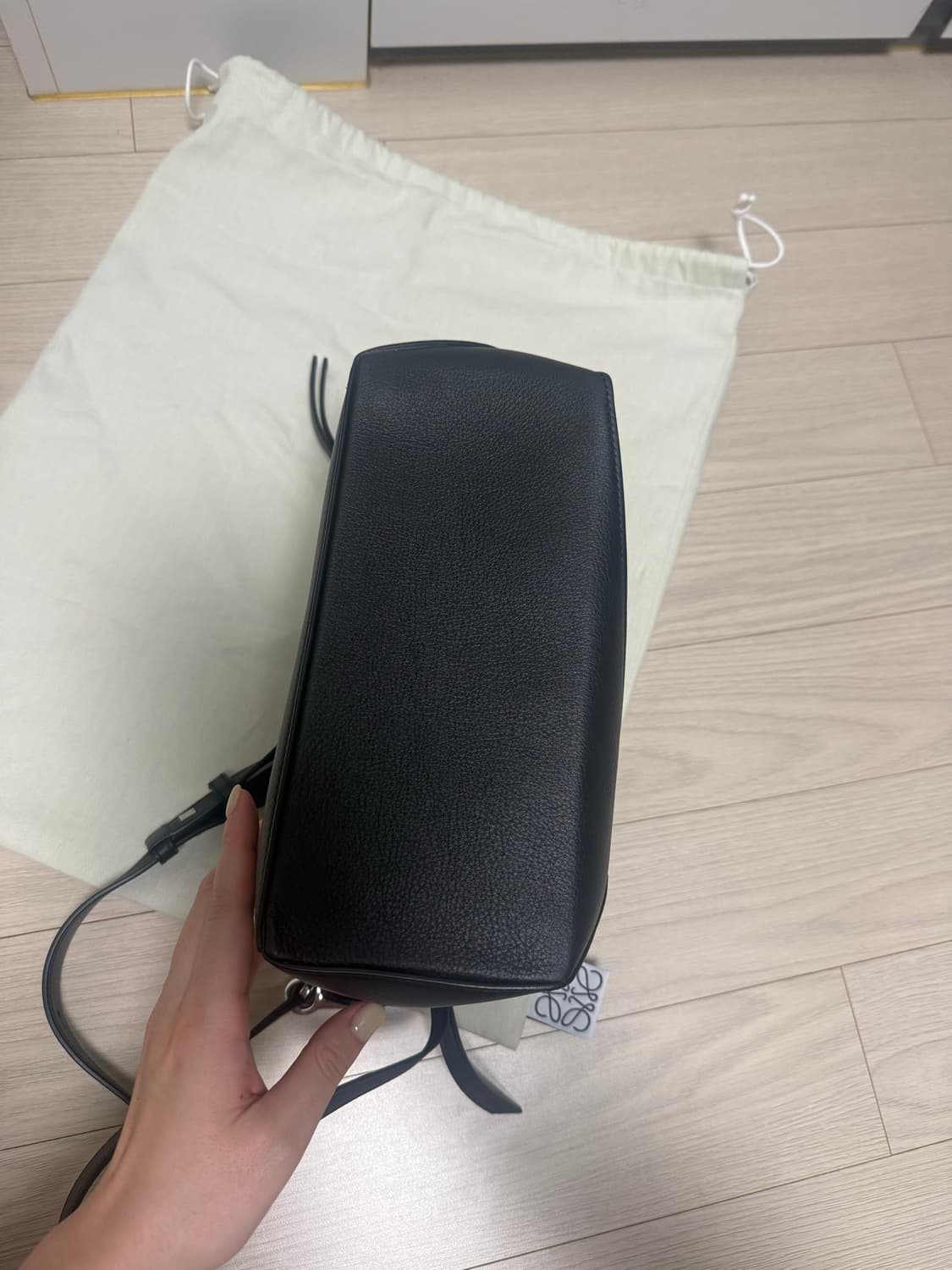 로에베 스몰 퍼즐 엣지백 상품이미지10