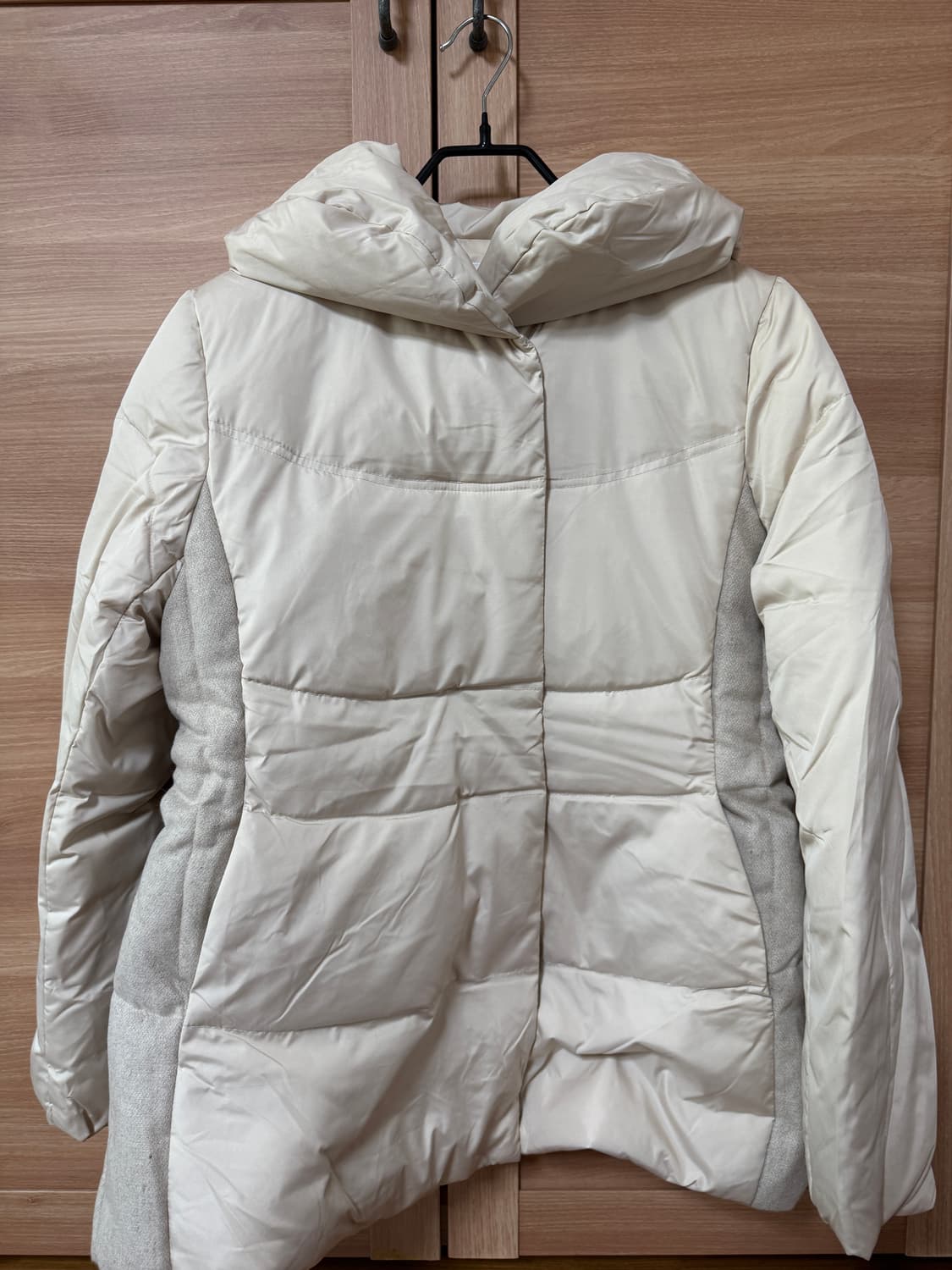 로엠 여성 아이보리 패딩 자켓 새상품 상품이미지1