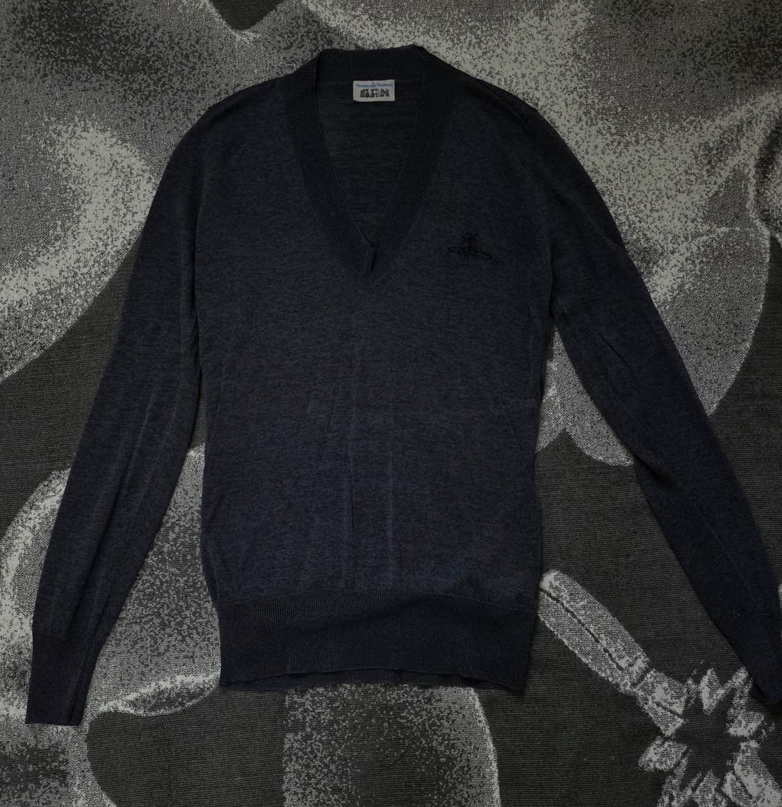 비비안웨스트우드  브이넥 레이온 여름 니트 상품이미지2