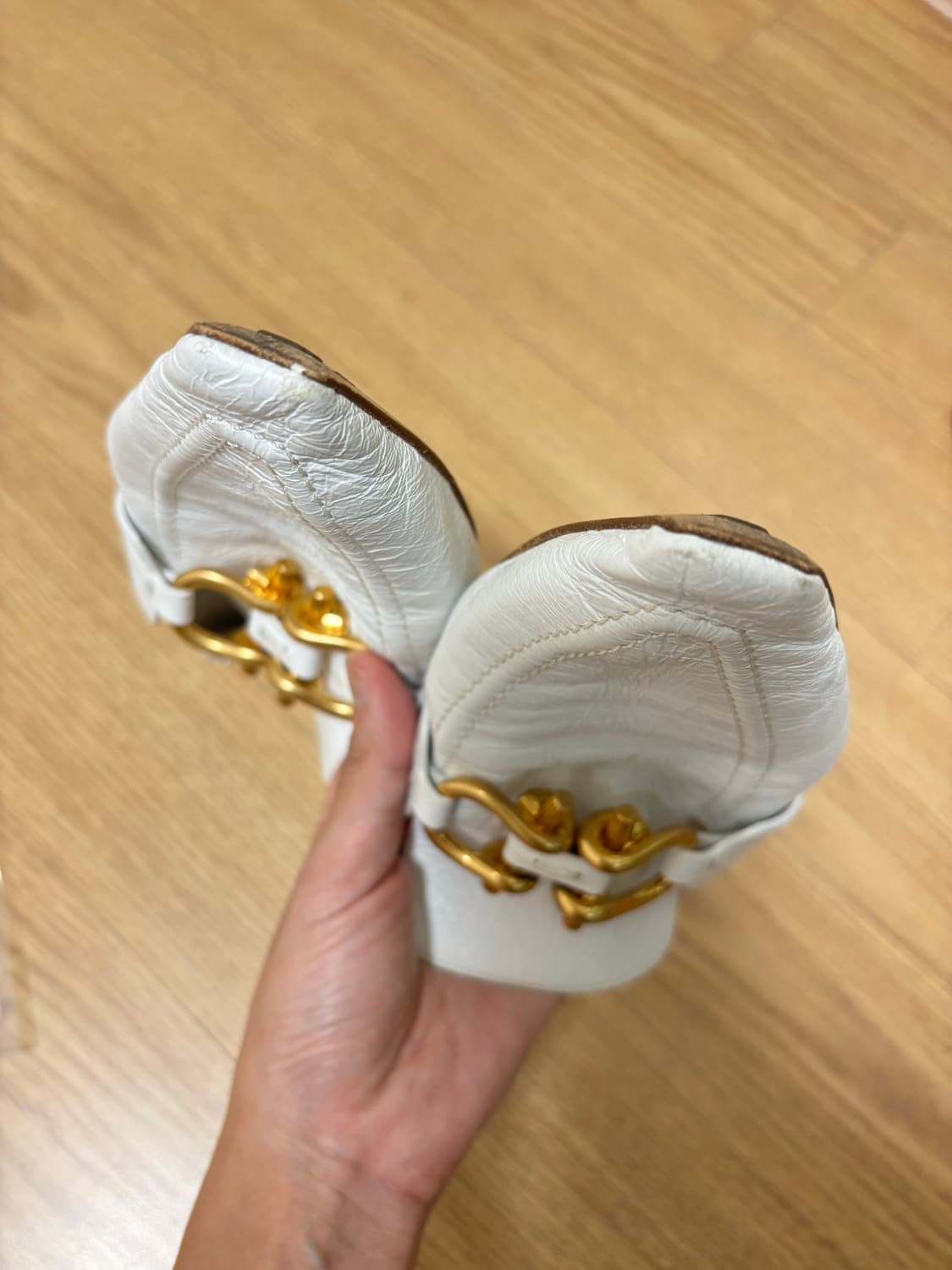 Bottega veneta 보테가베네타 램스킨 마담 플랫 여성 로퍼 상품이미지5