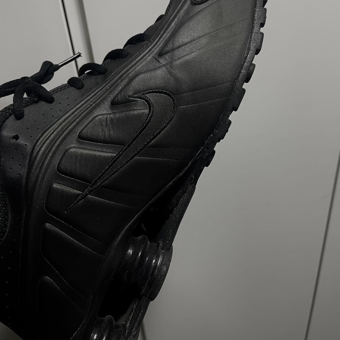 나이키 샥스 300 상품이미지3