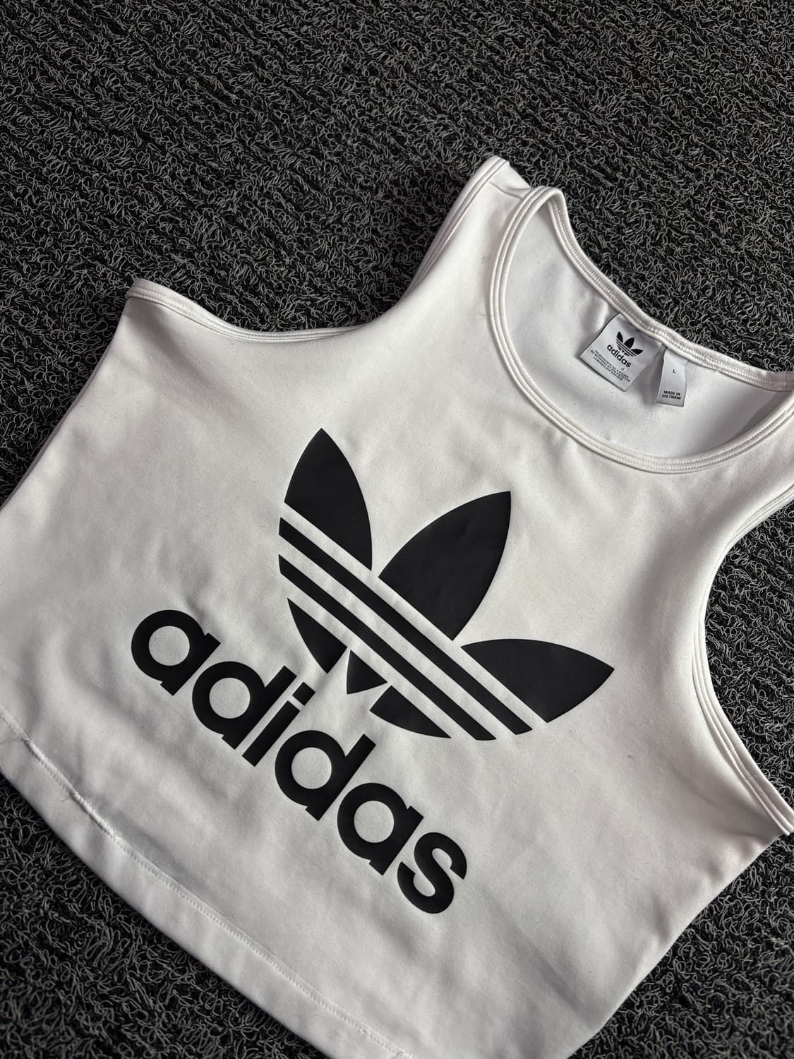 아디다스 빅로고 트레포일 크롭 나시 3981 상품이미지3