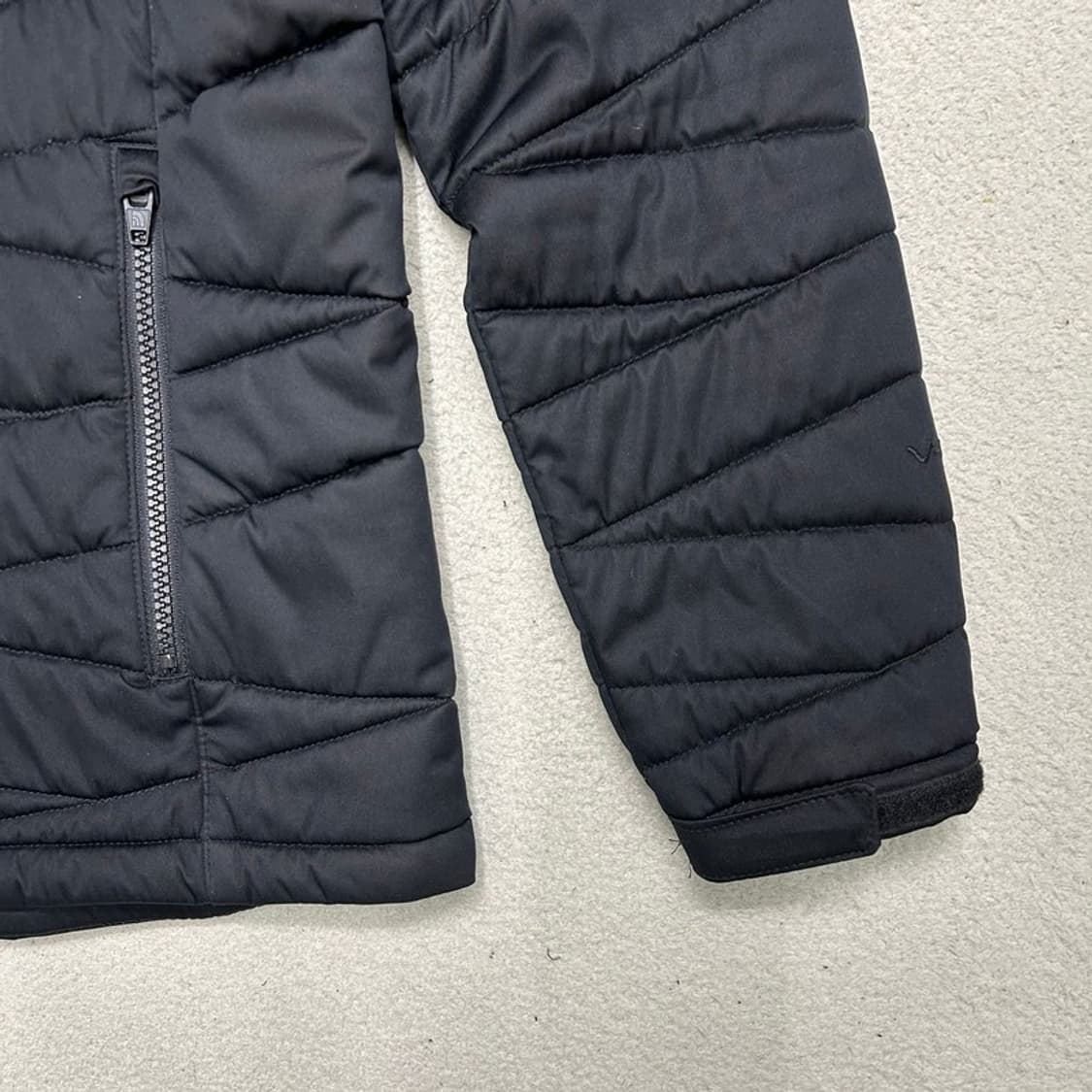 노스페이스 경량패딩 재킷 블랙 100 L 상품이미지3