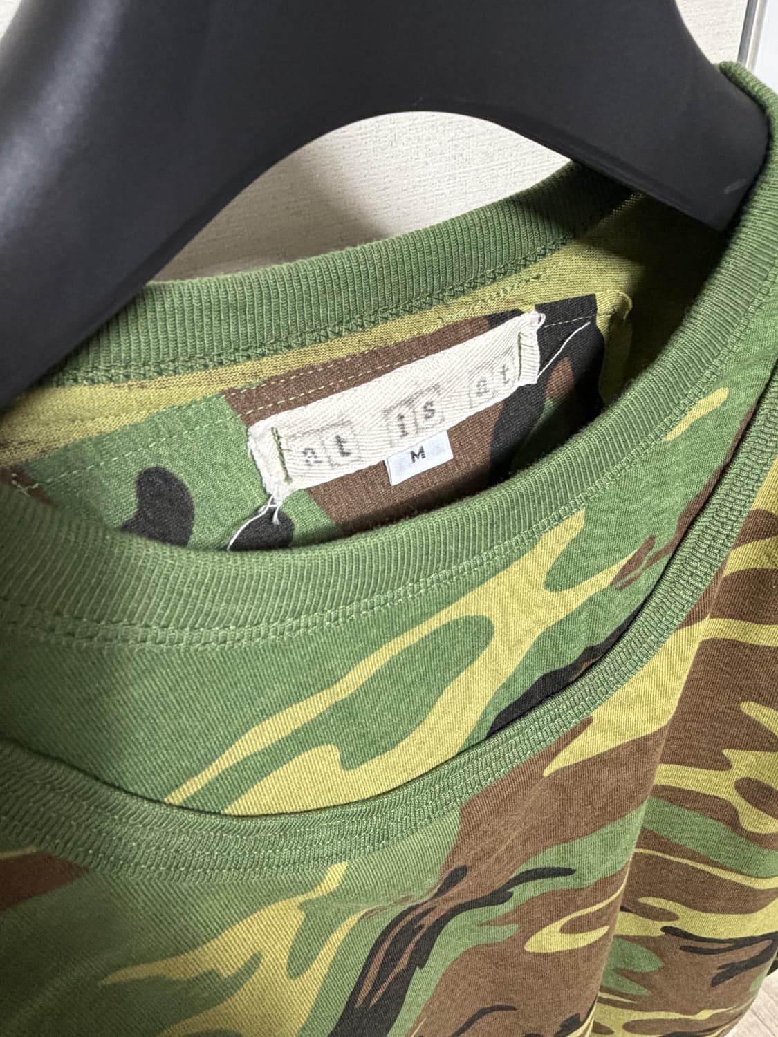 at is at 트리플 레이어드 티셔츠 (카모) 상품이미지6