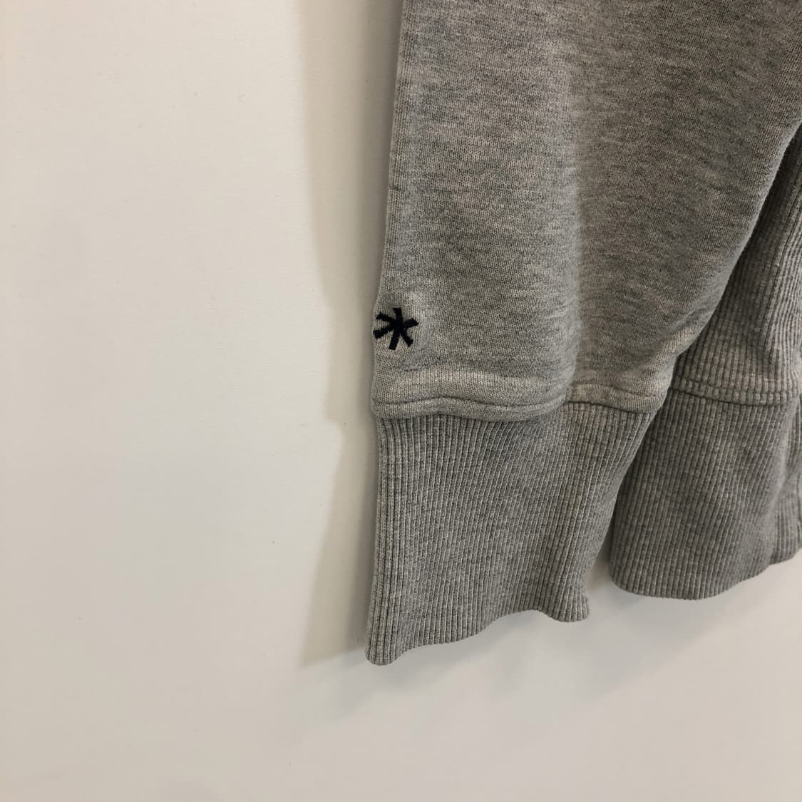 스노우피스 맨투맨 M 그레이 상품이미지3