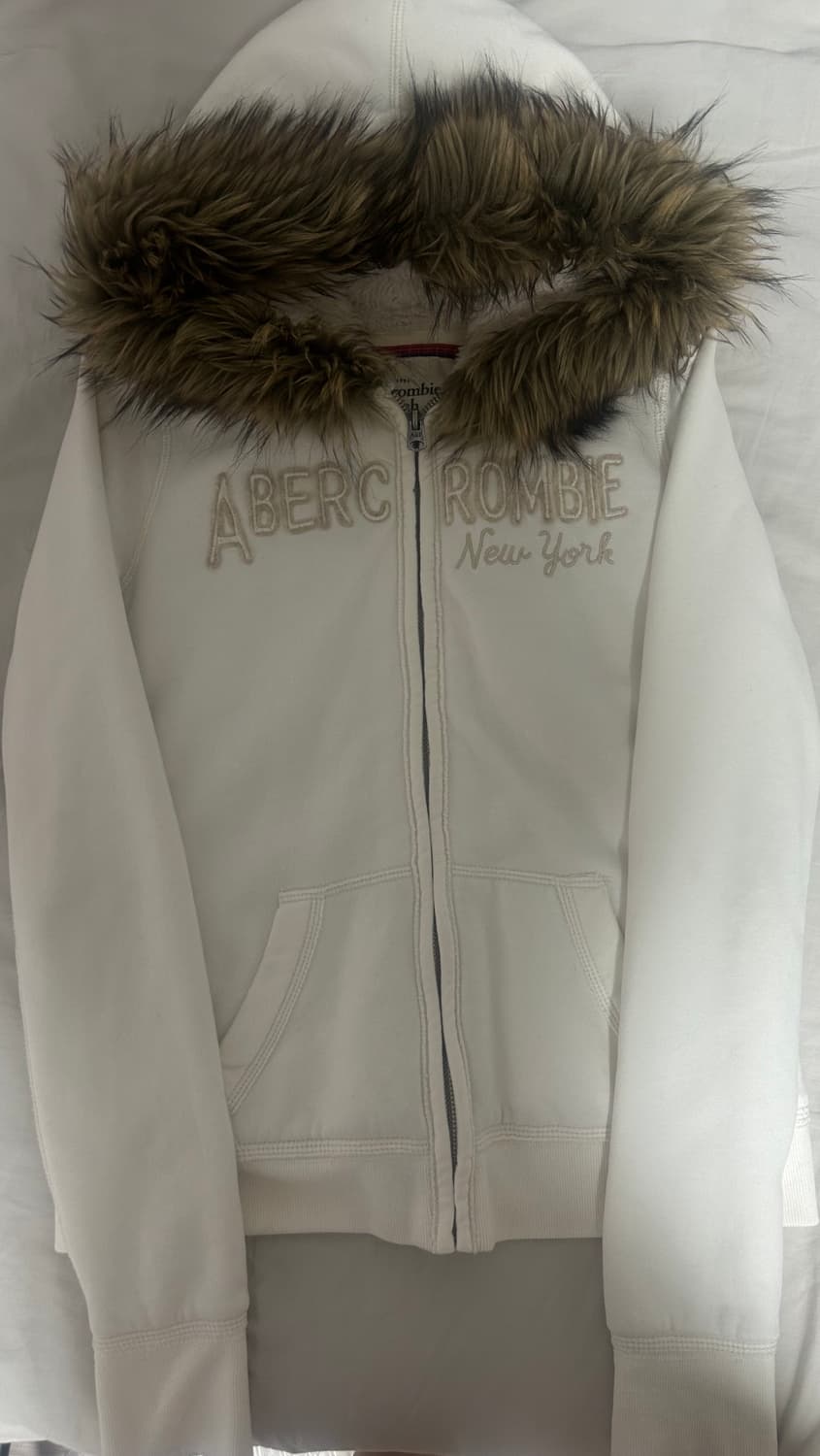 아베크롬비 y2k 슬림핏 퍼 털 퍼후드집업 울프죠 후집 상품이미지1
