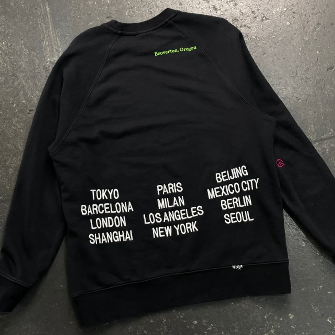 100 나이키 월드투어 맨투맨 상품이미지5