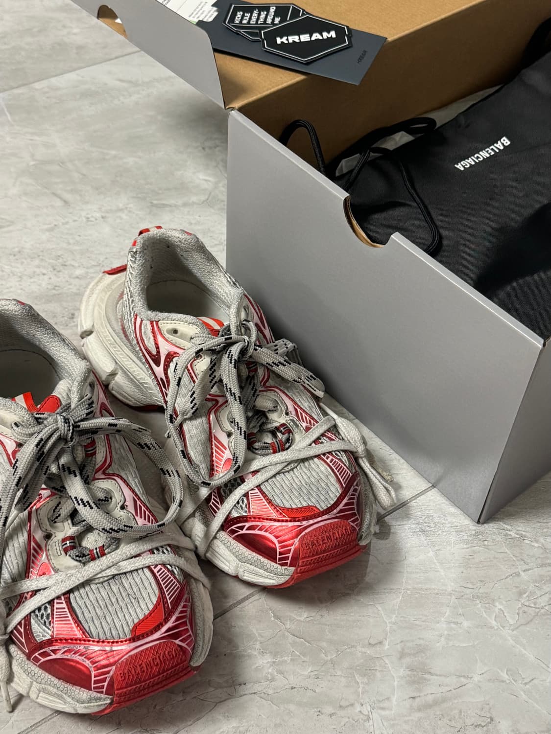 발렌시아가 3xl 상품이미지1