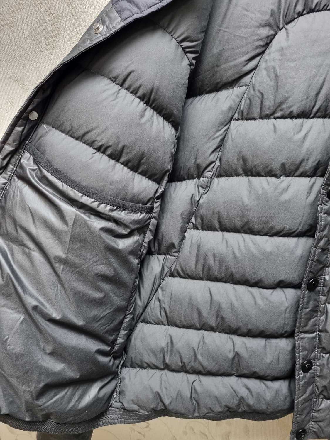 [m/100] 아디다스 포르쉐 콜라보 다운패딩 후디 상품이미지8