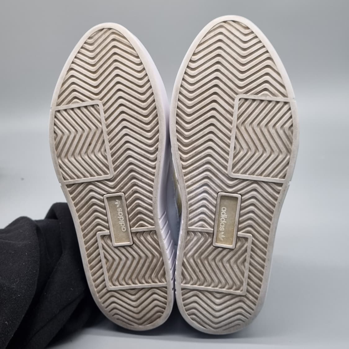 아디다스 슈퍼슬릭 여성운동화230 상품이미지3