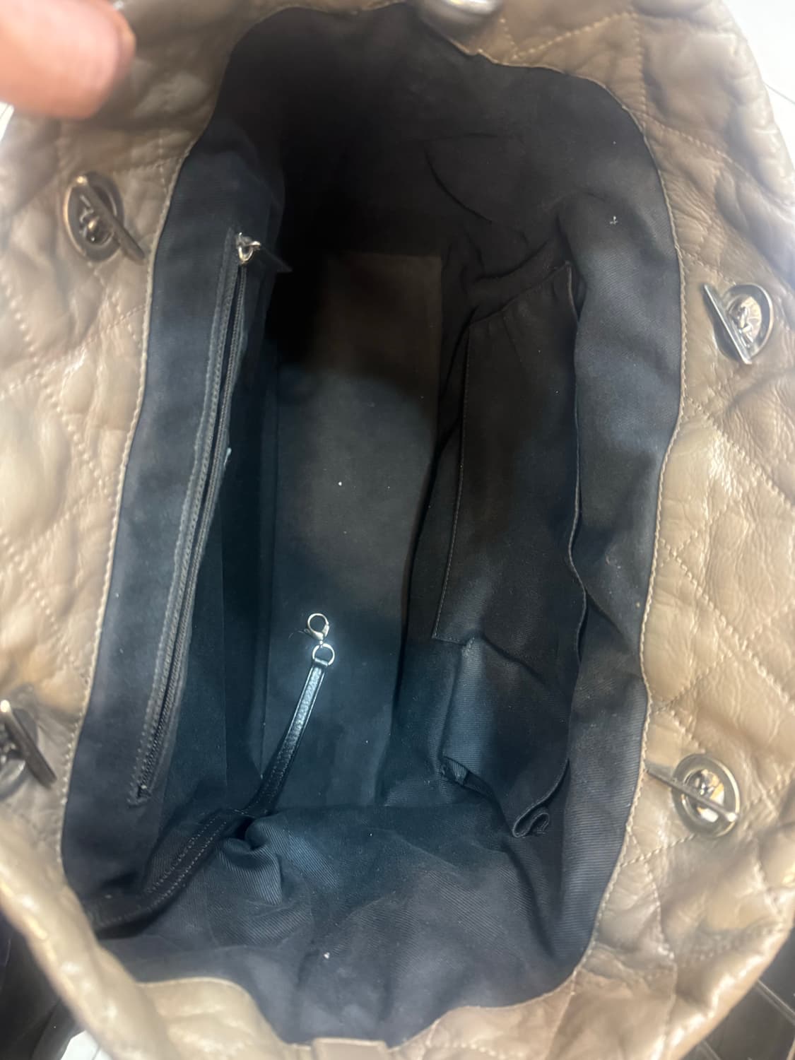 정품 샤넬 가브리엘 클래식 체인 숄더백 팝니다 상품이미지6