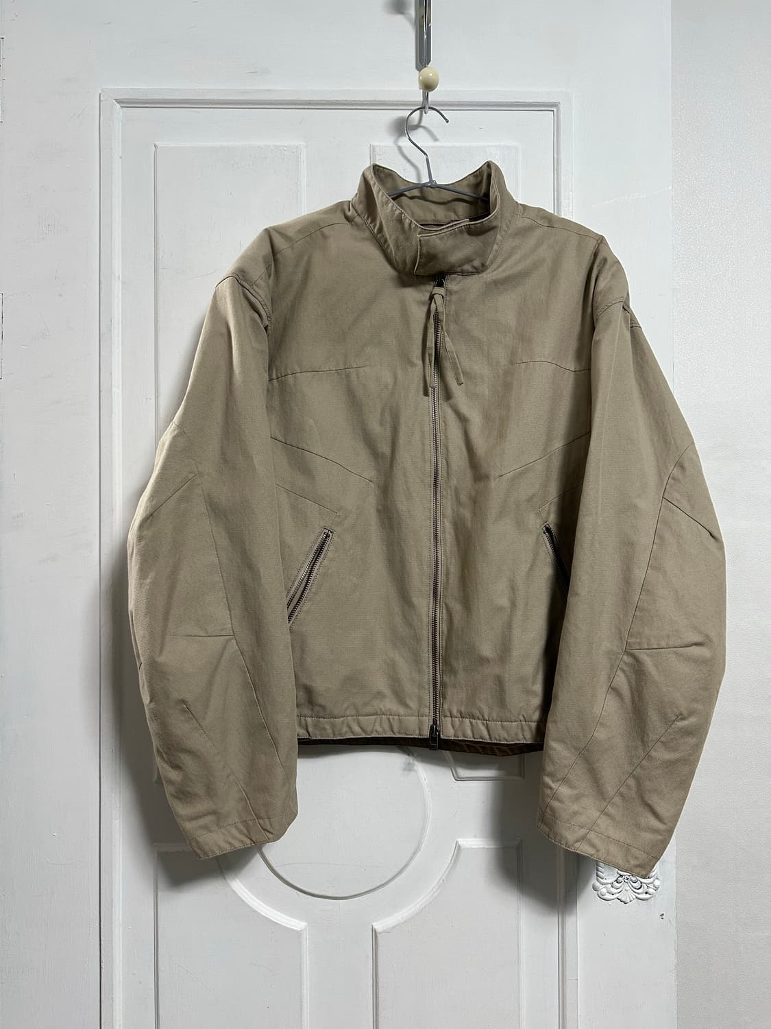 인사일런스 볼륨 엘보 헤링턴 자켓 상품이미지1