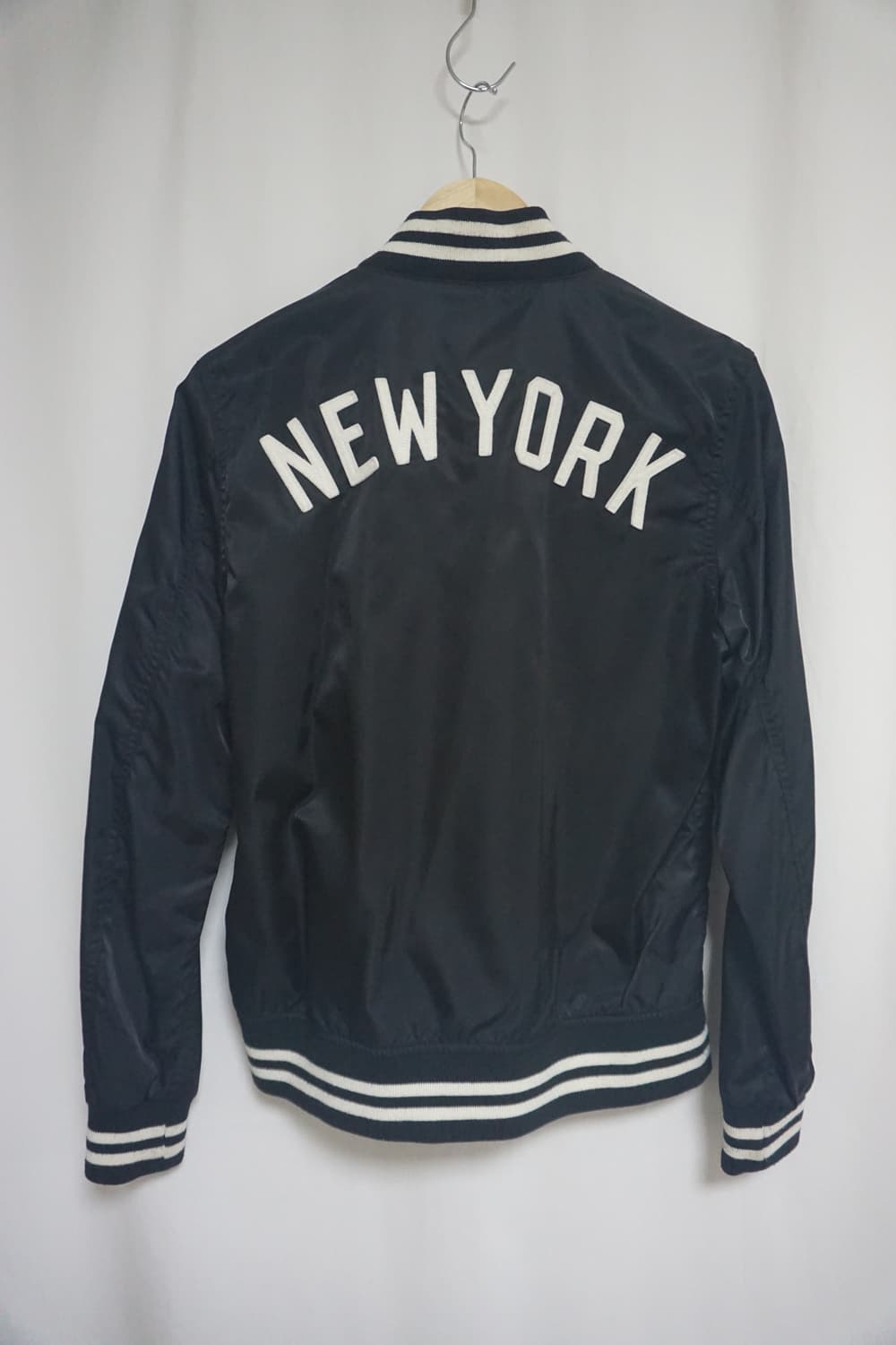 와코마리아 guilty parties 바시티 자켓  상품이미지2