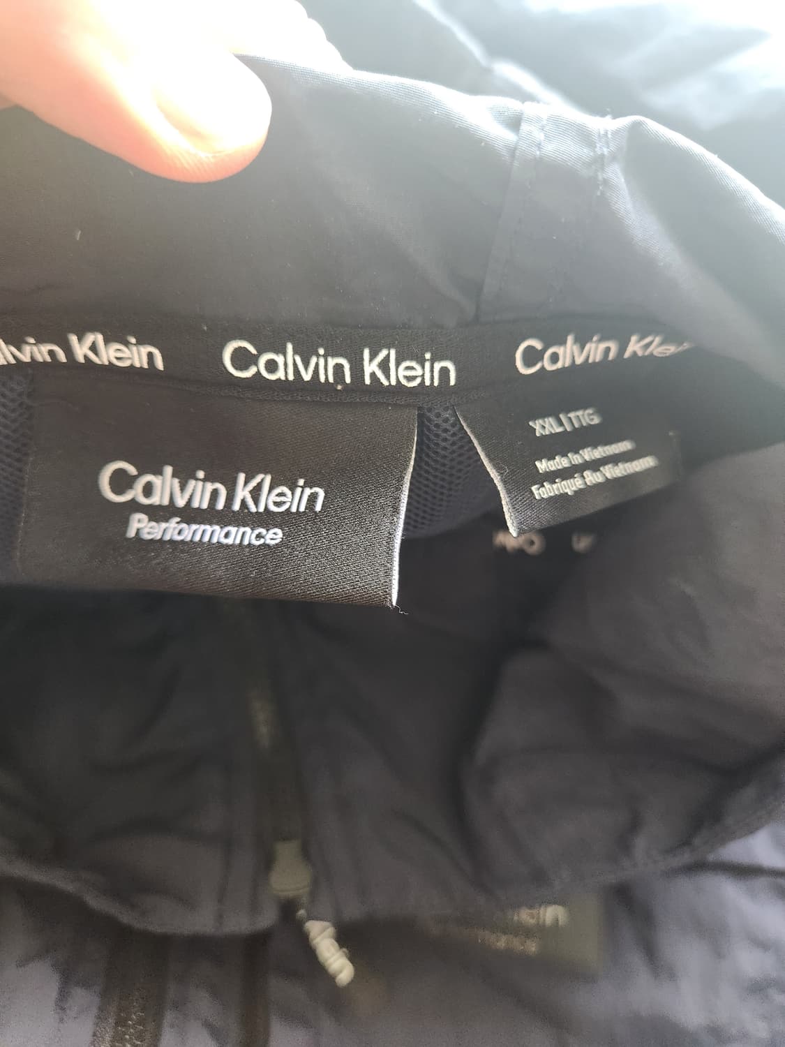 캘빈클라인 퍼포먼스 반팔 윈드재킷 & 반바지 셋업 2XL 상품이미지3