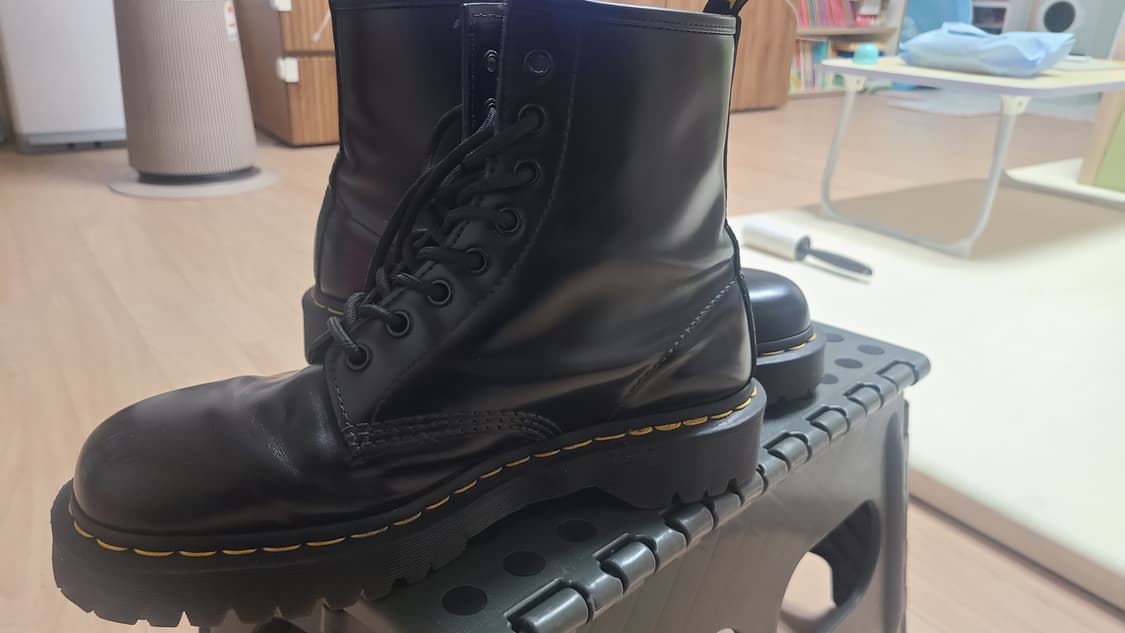 닥터마틴 1460(UK8)(270) 판매합니다 상품이미지3