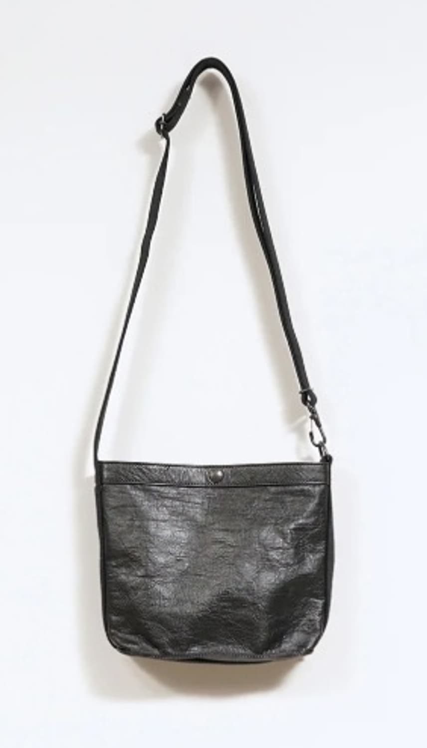 나이젤카본 말가죽 매거진 백 상품이미지1