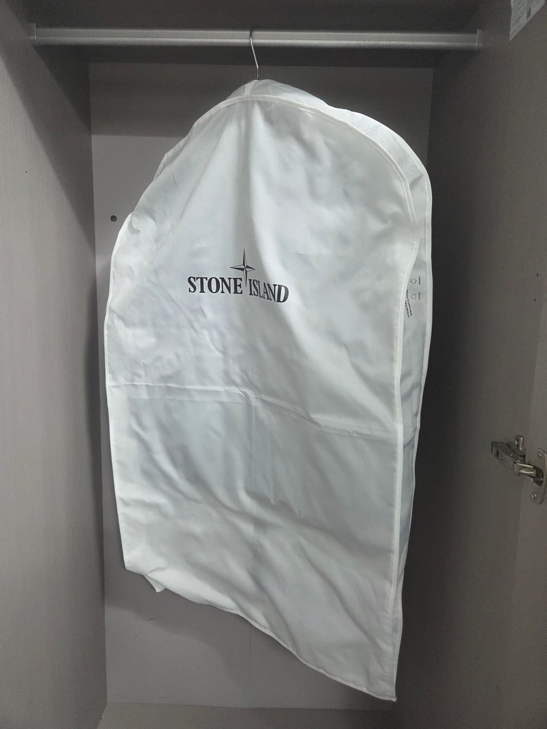 스톤아일랜드 고스트 조끼 25fw XL 상품이미지6