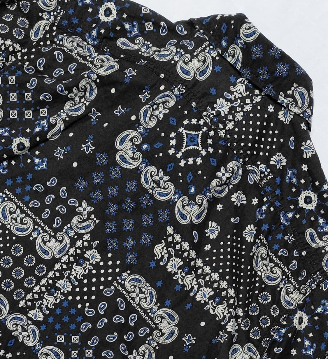 [M] KATO' BASIC 카토 베이직 반다나 패치워크 패턴 반팔 셔츠 상품이미지9