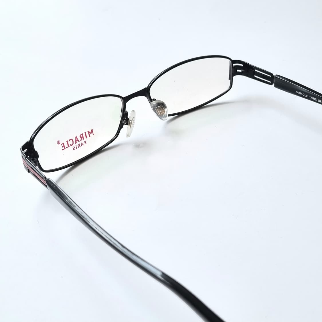 데드스탁 빈티지 무드 블랙 & 레드 슬림 메탈 안경테 797 상품이미지3