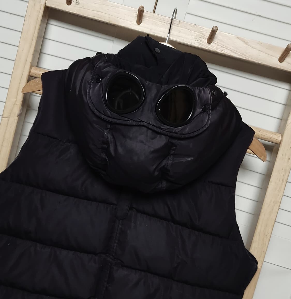 cp컴퍼니 고글 렌즈 밀레밀리아 조끼 패딩 상품이미지5