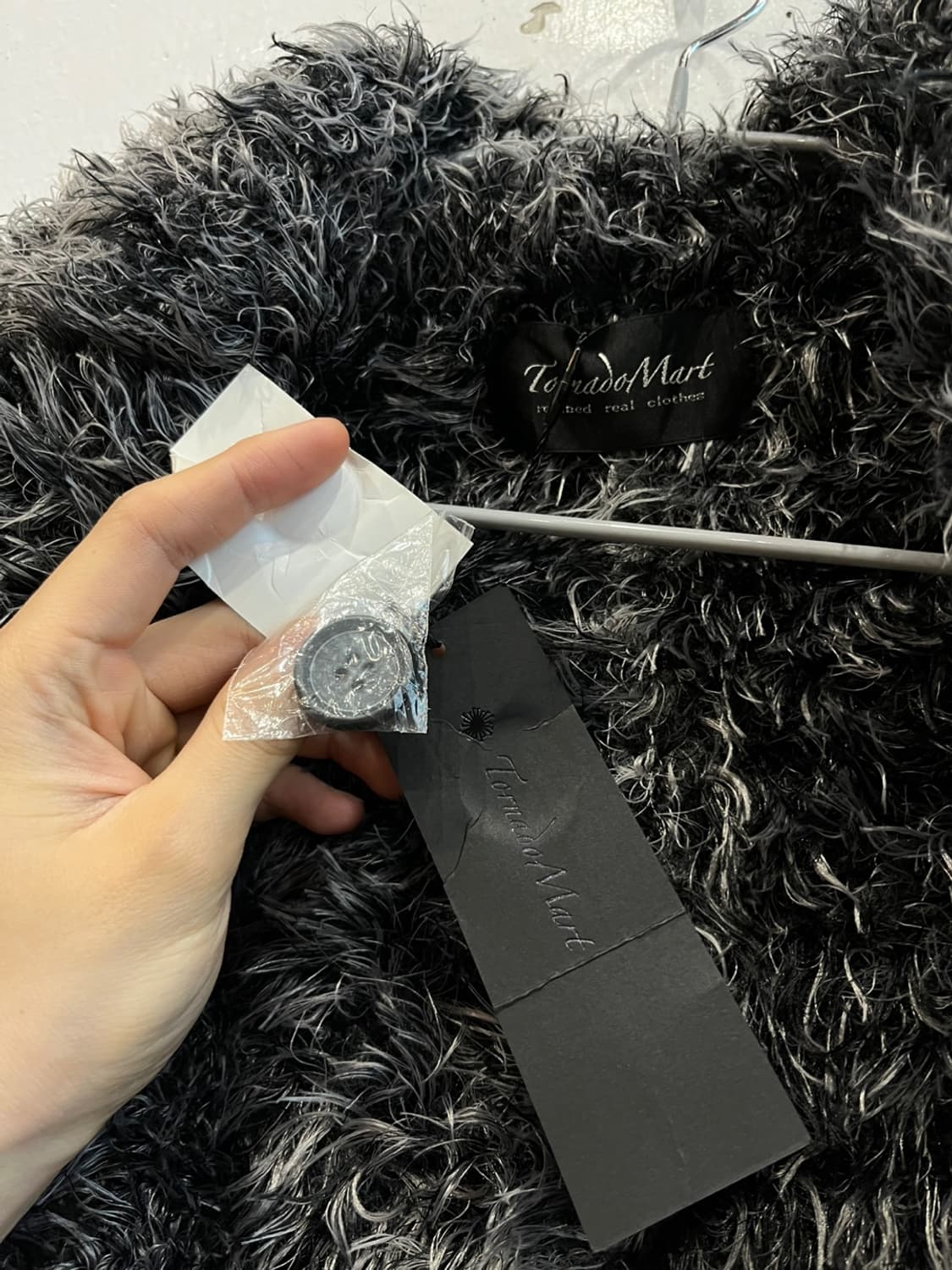 토네이도마트 페더얀 퍼 가디건 미사용품 상품이미지3