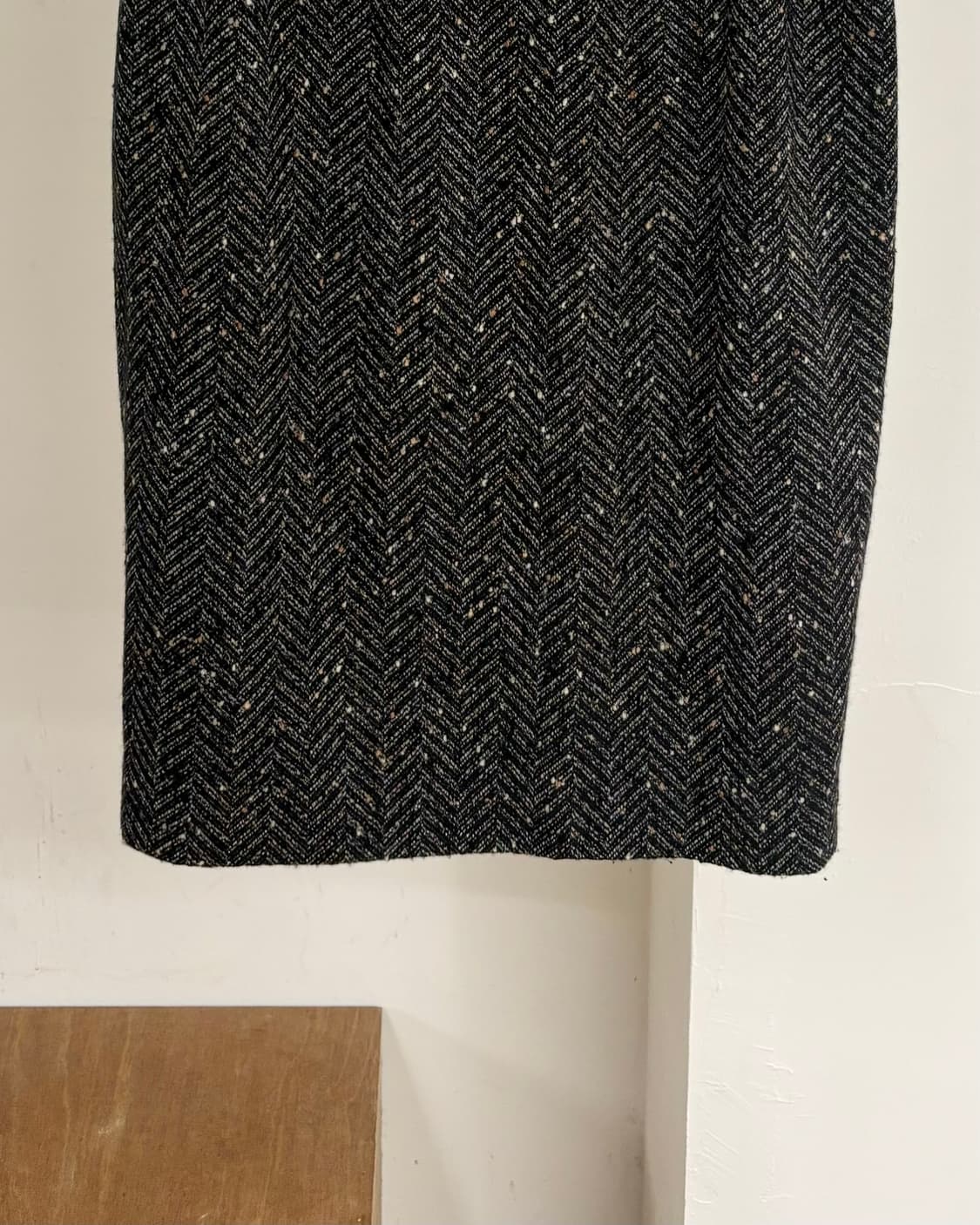셀린느 블랙 트위드 펜슬 스커트 상품이미지3