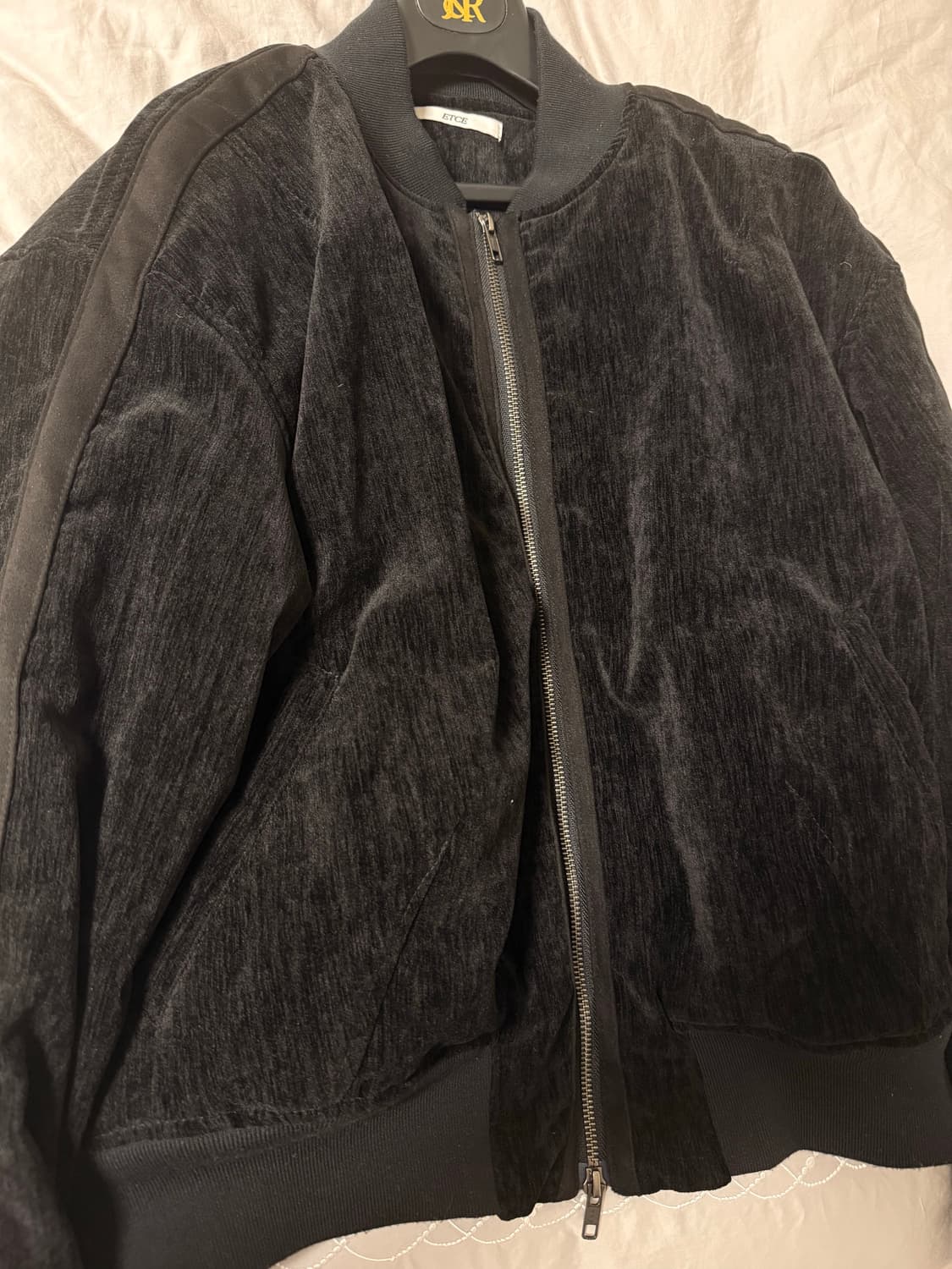 ETCE TRIMMING VELVET BOMBER (BLACK) 상품이미지4