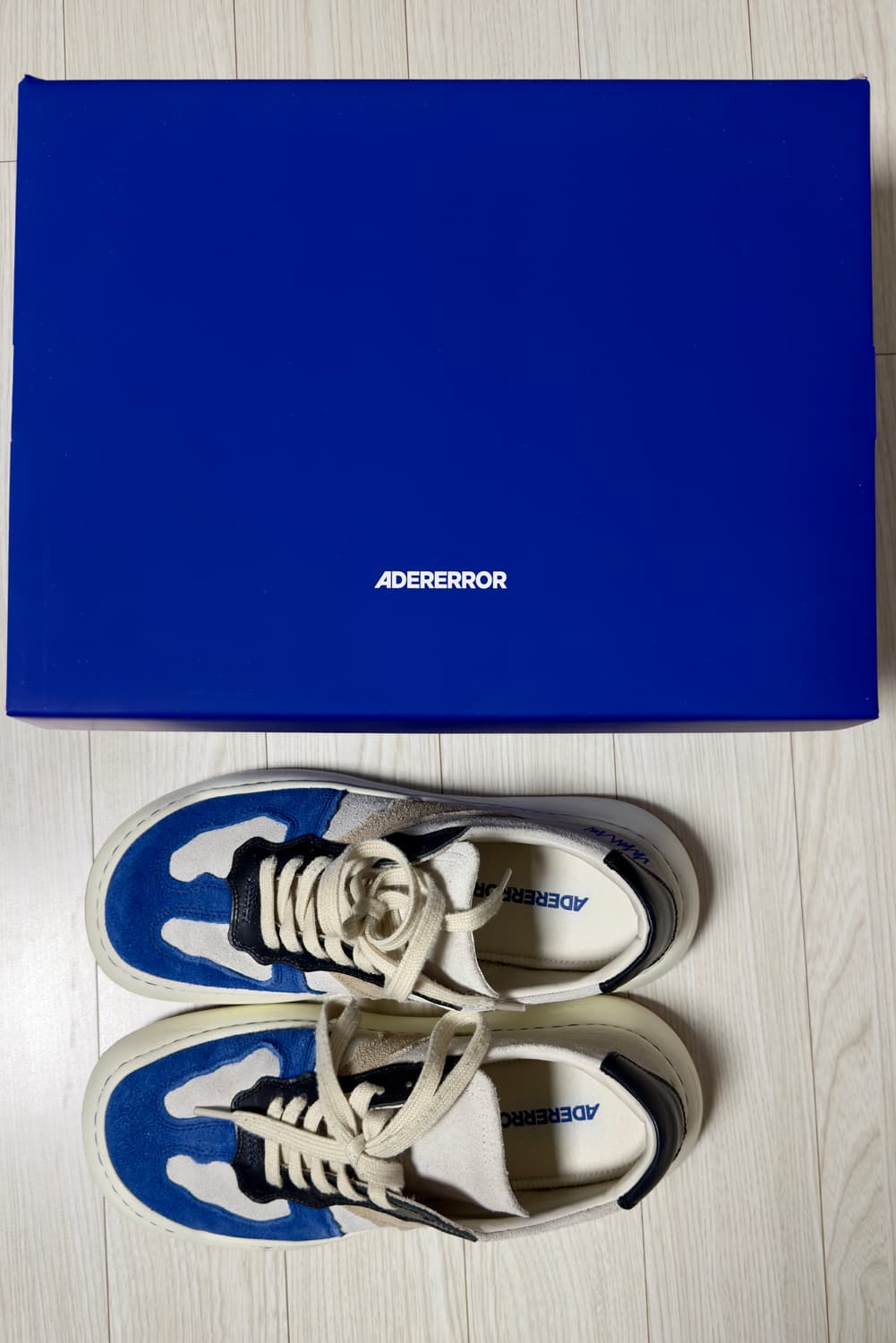 아더에러 로그 바우스 블루화이트 270 상품이미지1