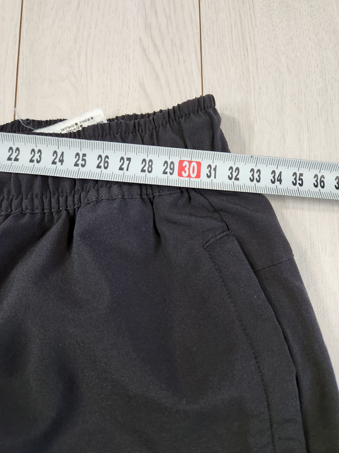 새상품급)아디다스 퓨쳐아이콘 쇼트 라이브러리 GP0942 사이즈s

스포 상품이미지10