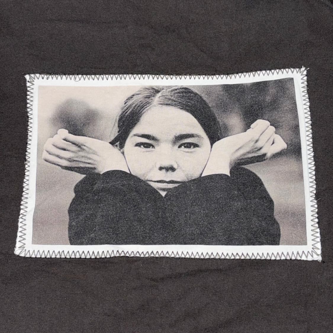 비요크 티셔츠 상품이미지1