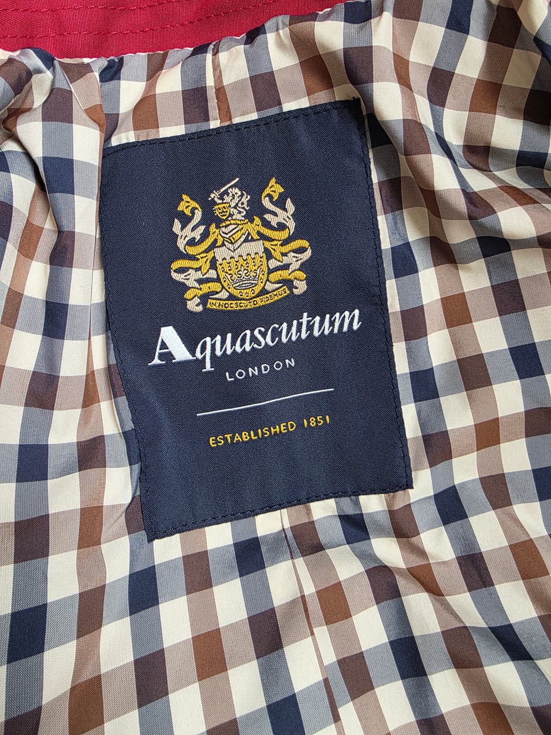 Aquascutum 아쿠아스큐텀 레드 트렌치코트 상품이미지5
