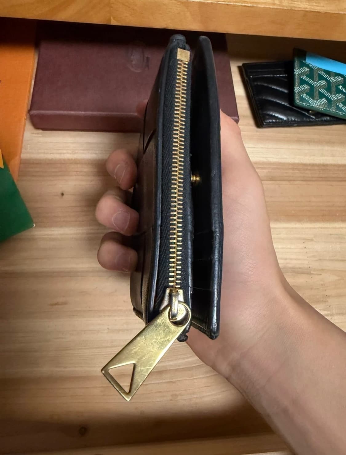 보테가 베네타 카세트 반지갑 상품이미지3