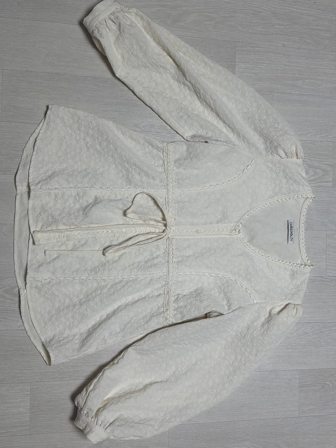 아우어솔티 플라워 블라우스 상품이미지4