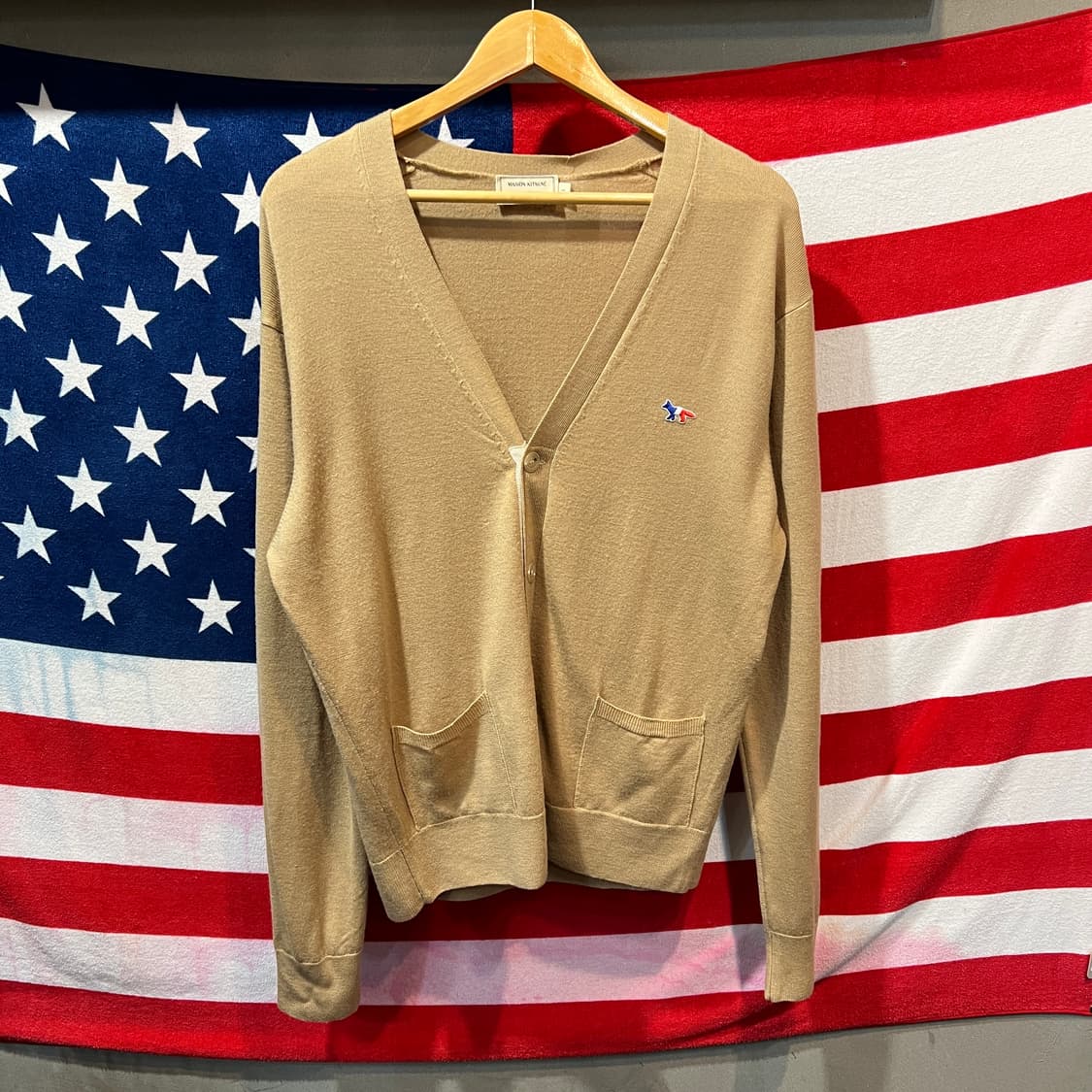 메종키츠네 가디건 상품이미지1