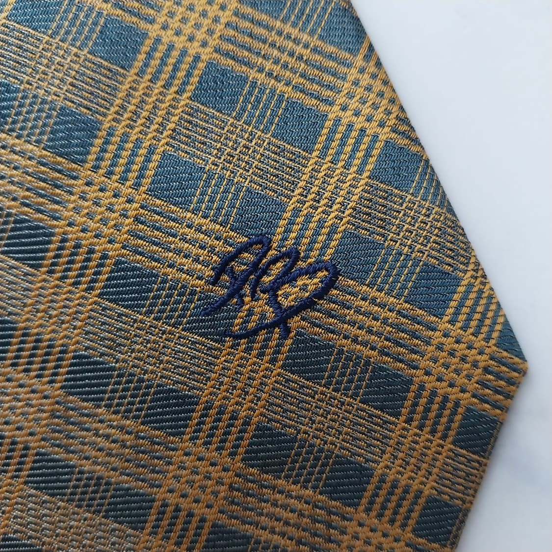 피에르 발망 실크 옐로우 체크 패턴 넥타이 9.8cm A+등급 K1103 상품이미지8